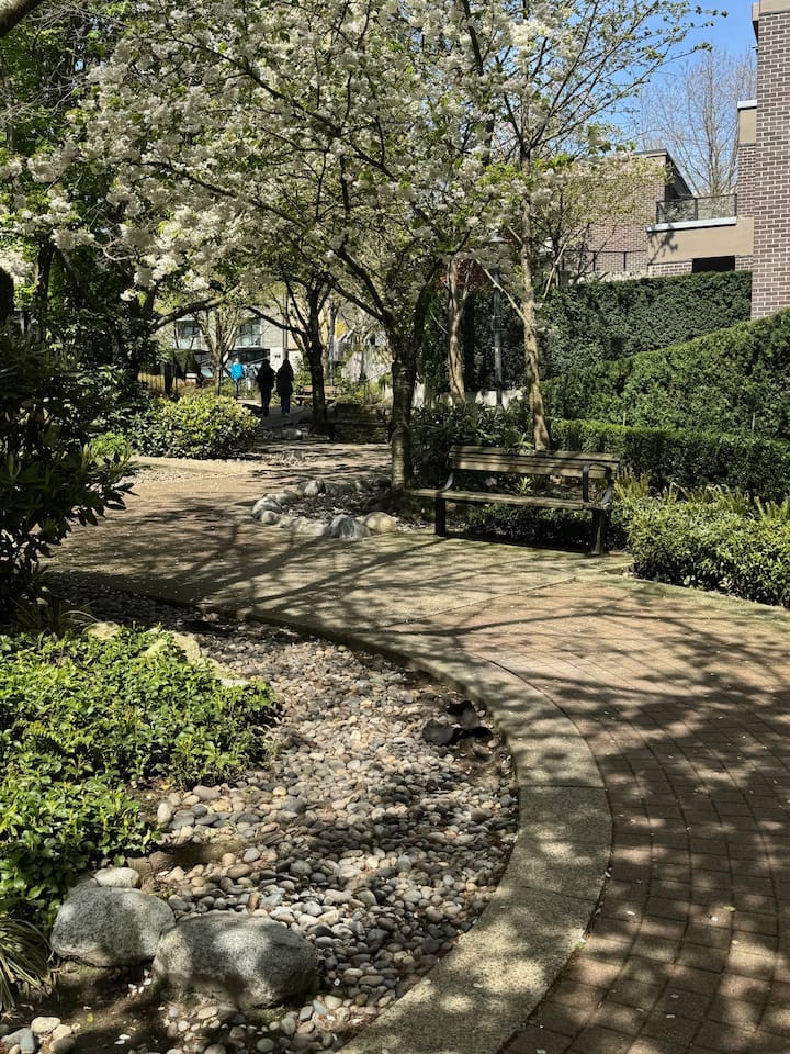 Walkway from 2nd street to Seabus Terminal, a short walk from Walden's Retreat through parks and gardens, and a quick stop at Beans at 5th and Chesterfield for a coffee if you are on the run