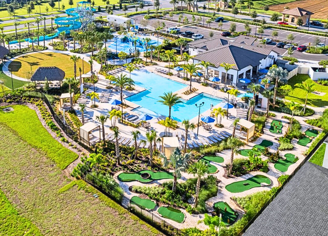Retreat Club and Waterpark! Enjoy soaking , relaxing, swimming and yes-speeding down tall water slides! Zero entry pool, hammocks, mini golf, kids splash area, cabanas and tiki bar too!