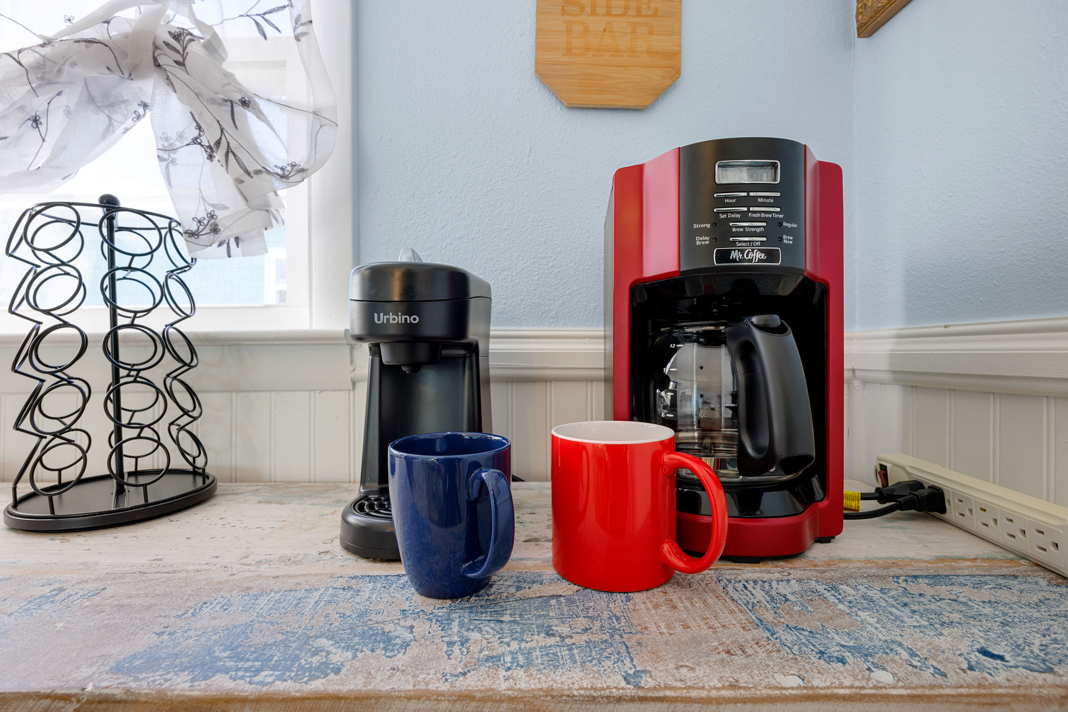 Coffee Bar with pod and standard coffee maker