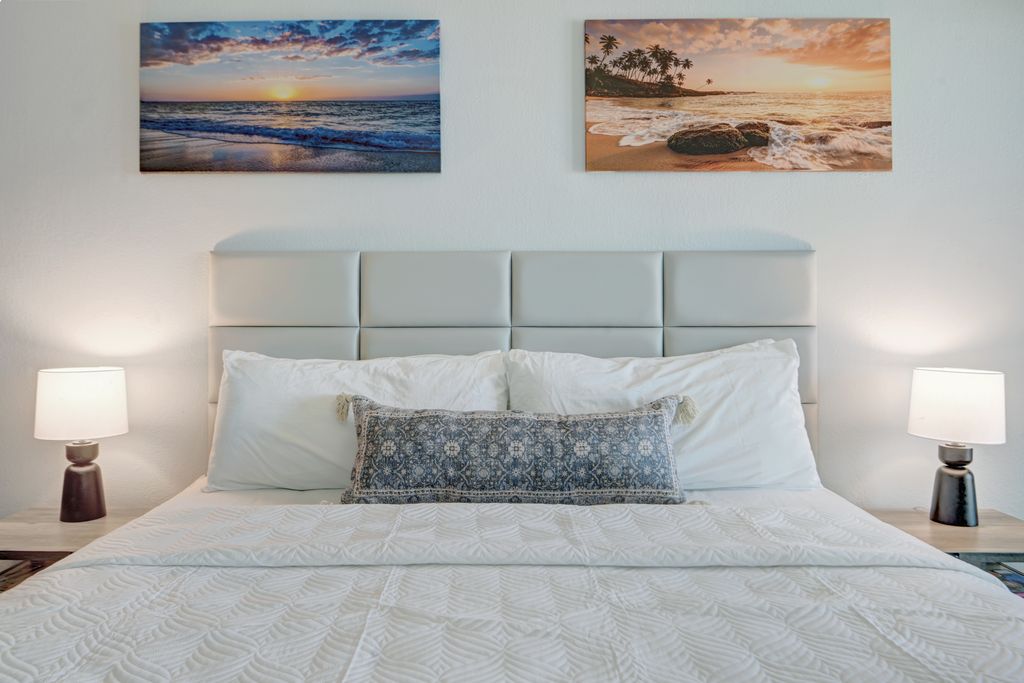 Wake up to the smell of a sea breeze and the feel of warm sunshine!