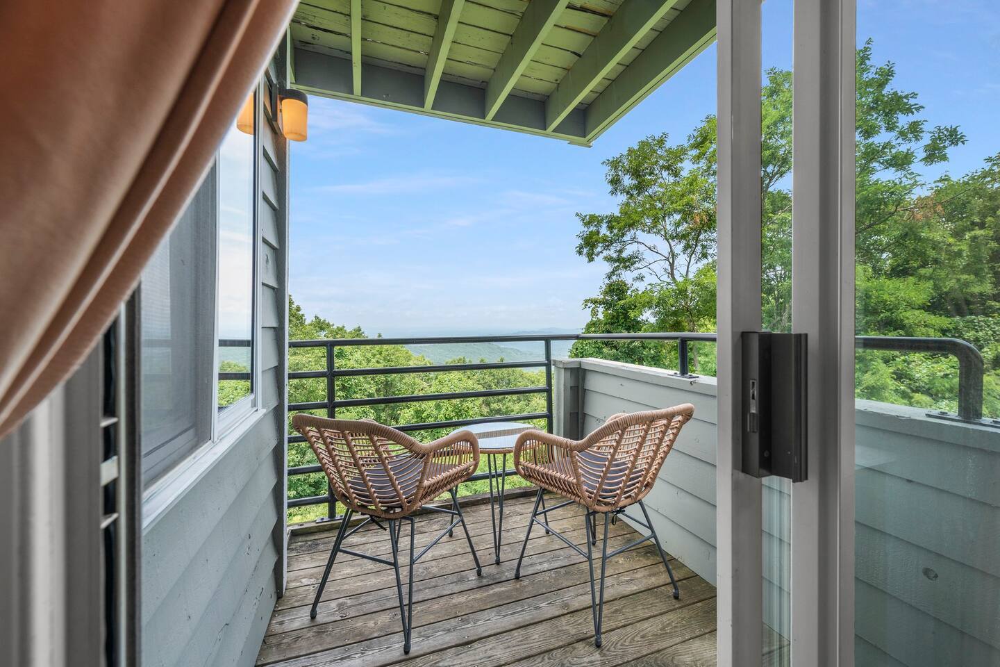 Private View Balcony