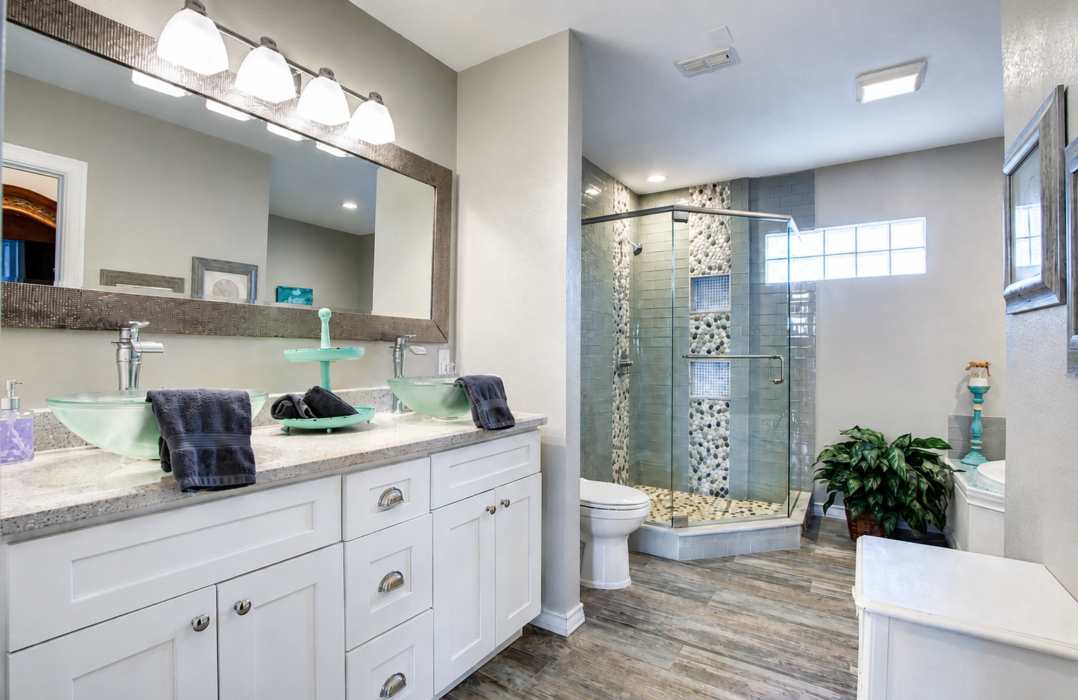 Turtle room master bathroom