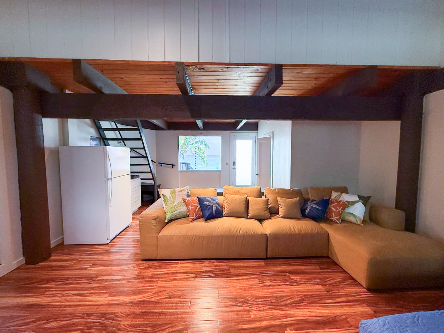 Two Queen Murphy Beds + living area