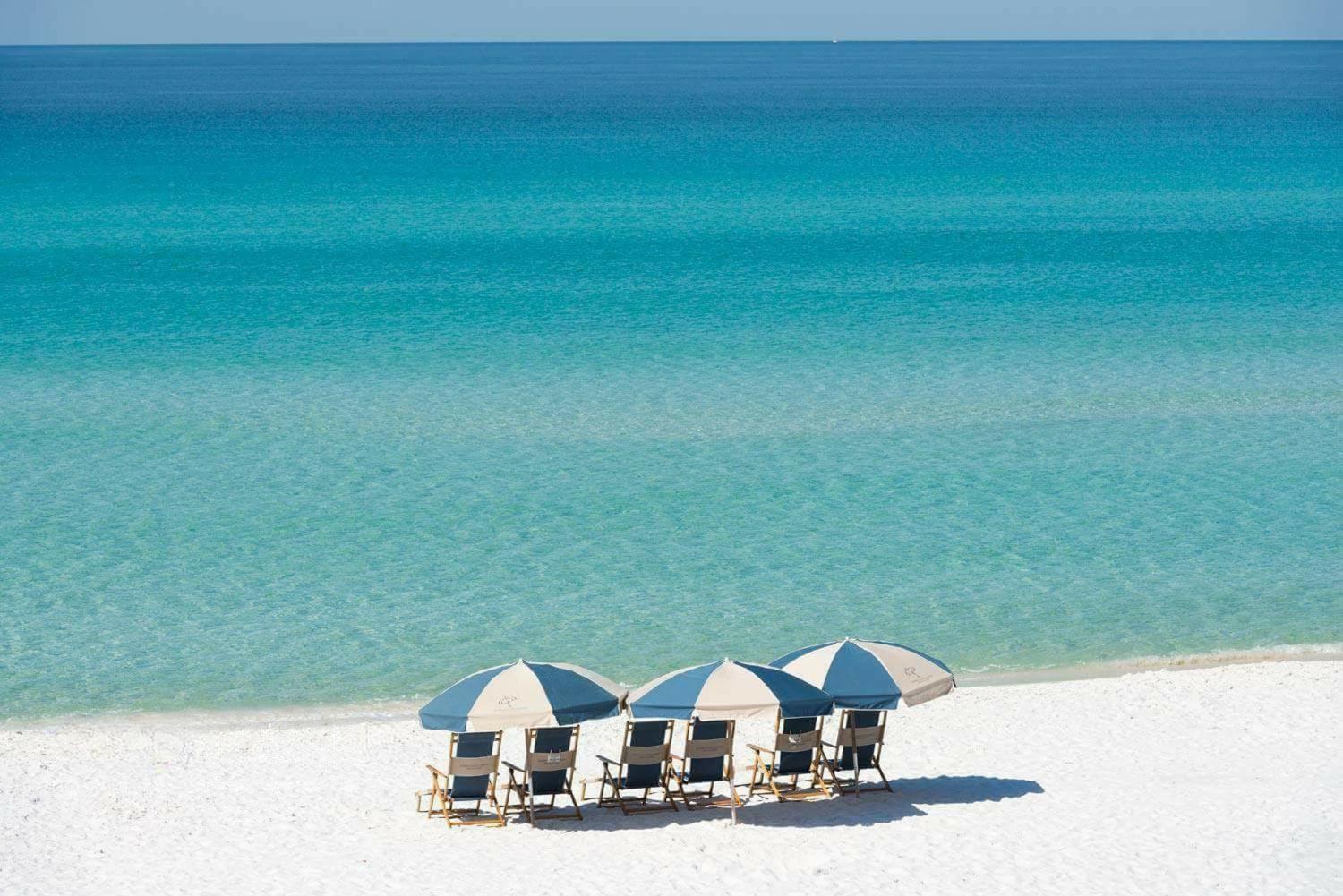 Paradise is calling! 🌊✨ Experience the breathtaking beauty of 30a where sugar-white sand meets crystal-clear emerald water. This stunning coastal escape is an absolute MUST-visit for your next getaway. Book your stay today and step straight in