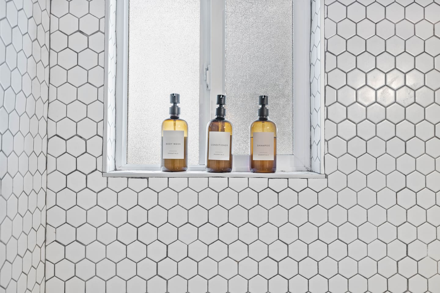 Experience convenience with essential bathroom amenities that enhance your stay. From plush towels to toiletries, we’ve got you covered for a comfortable and enjoyable retreat!