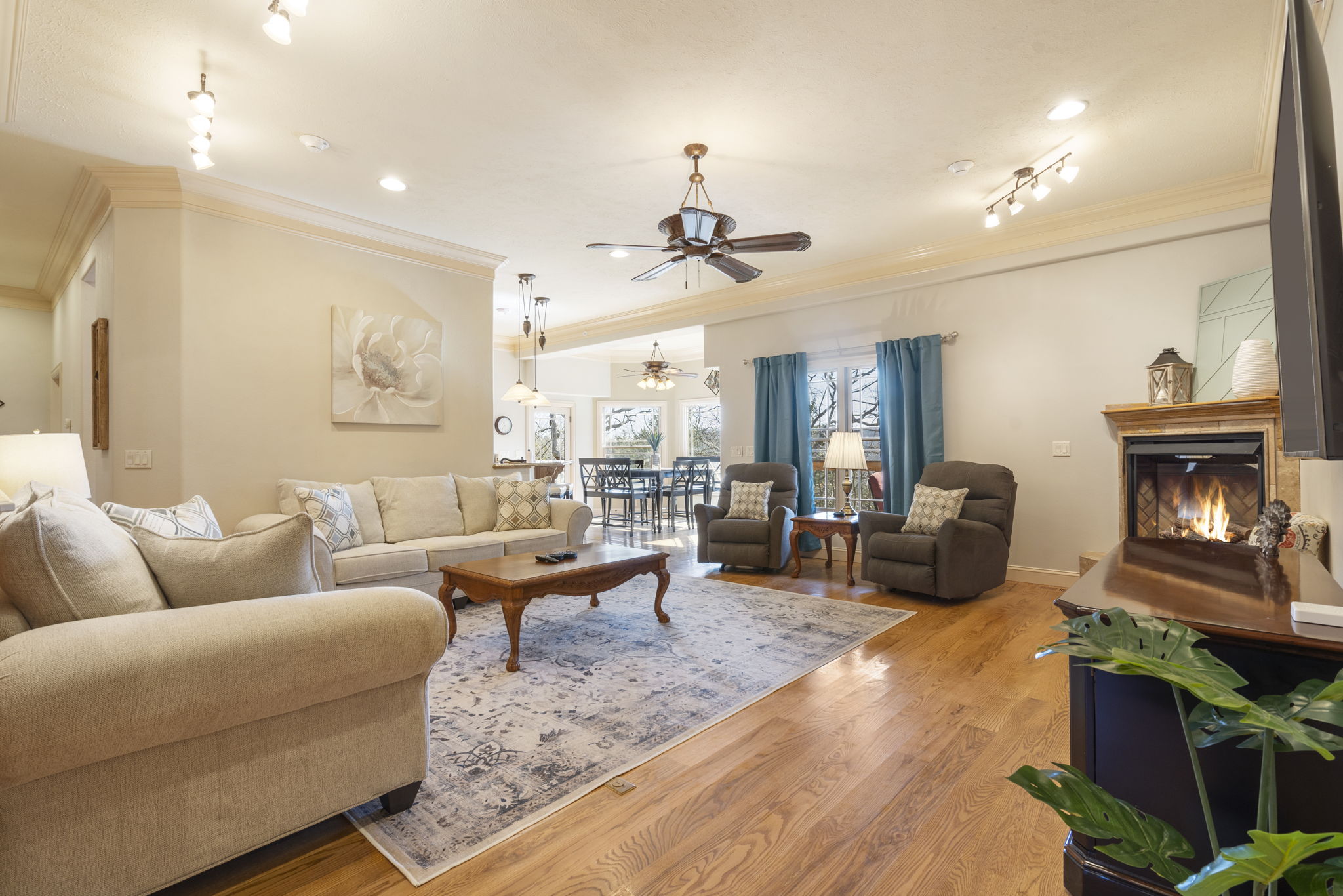 Main floor living space