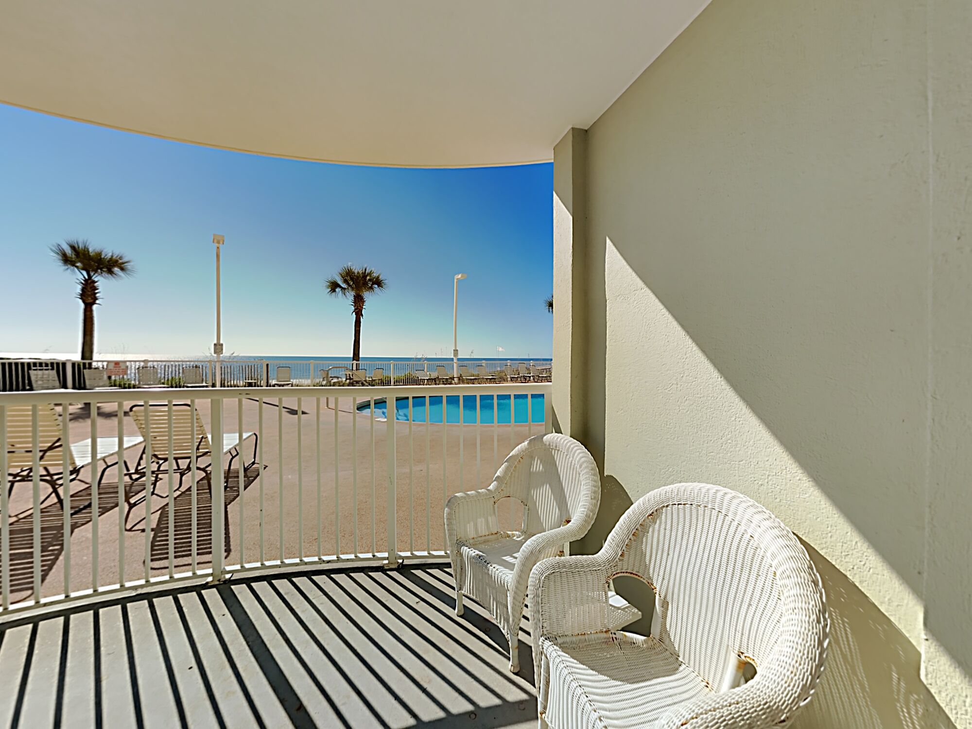 Ground floor beachside balcony