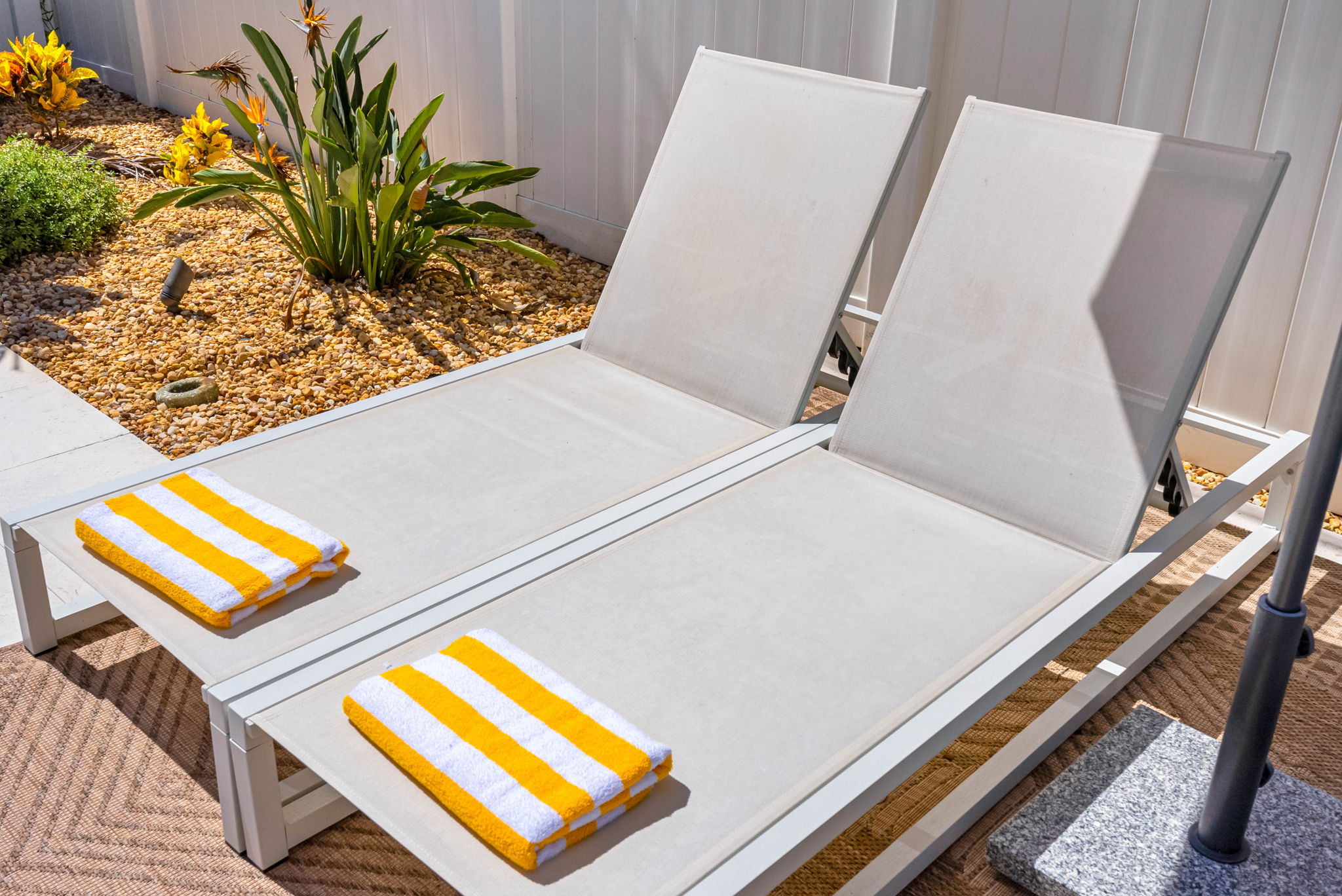 This outdoor setup is ready for pool parties, grill nights, and lazy days in the sun.