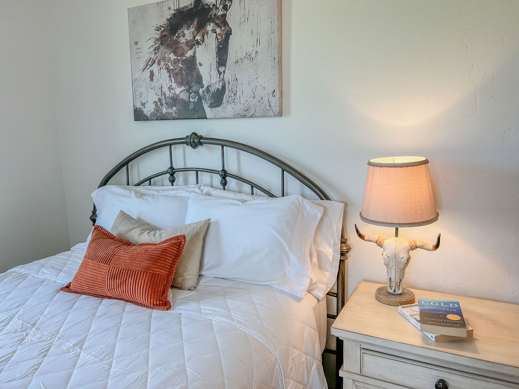Queen Bedroom Details