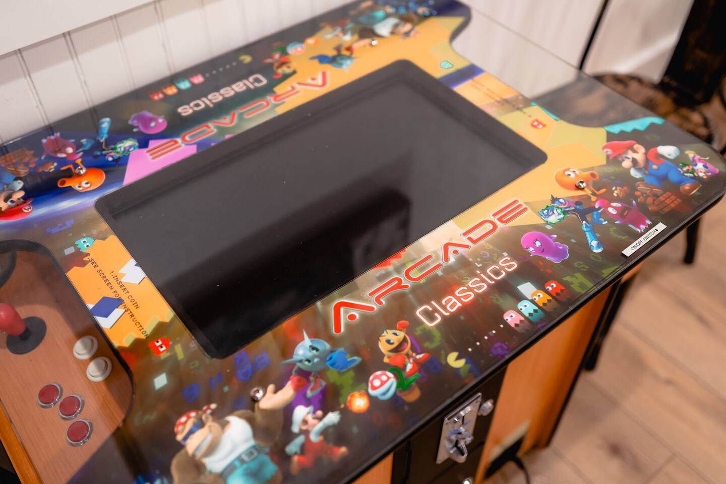 Play all the classic arcade games! 2 can play at a time!