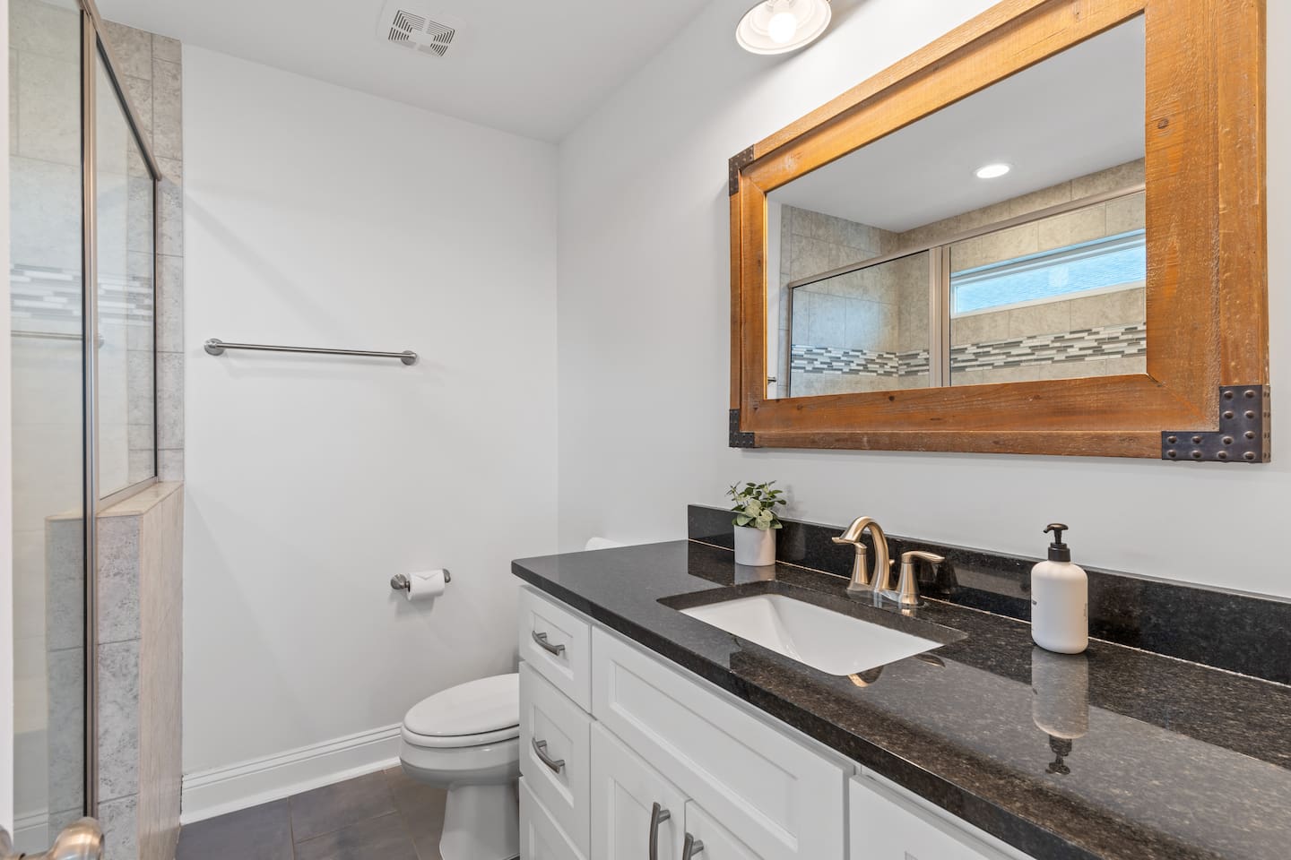 En Suite - Walk In Shower.