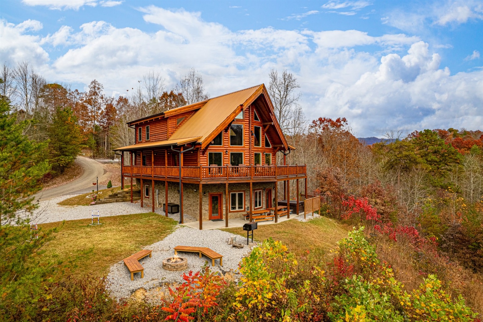 Ridge View Lodge - Smoky Mountains - Fall