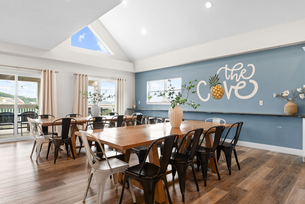 Plenty of seating to eat and gather