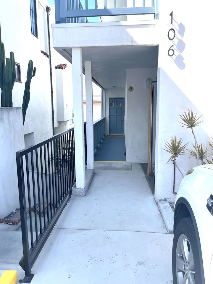 Private entry (with only one stair) with self check-in key pad