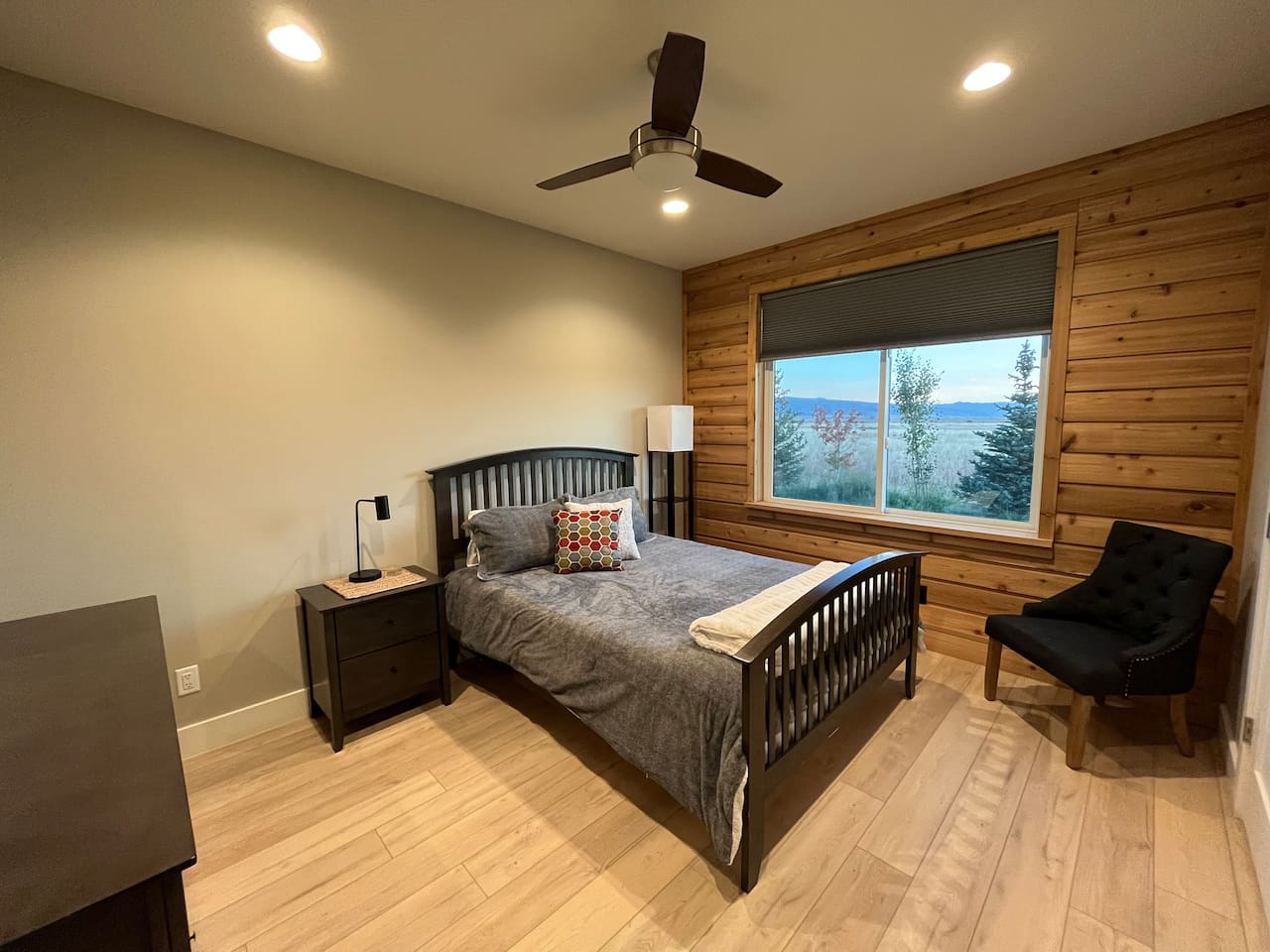 Bedroom 2 - shares guest bathroom 1