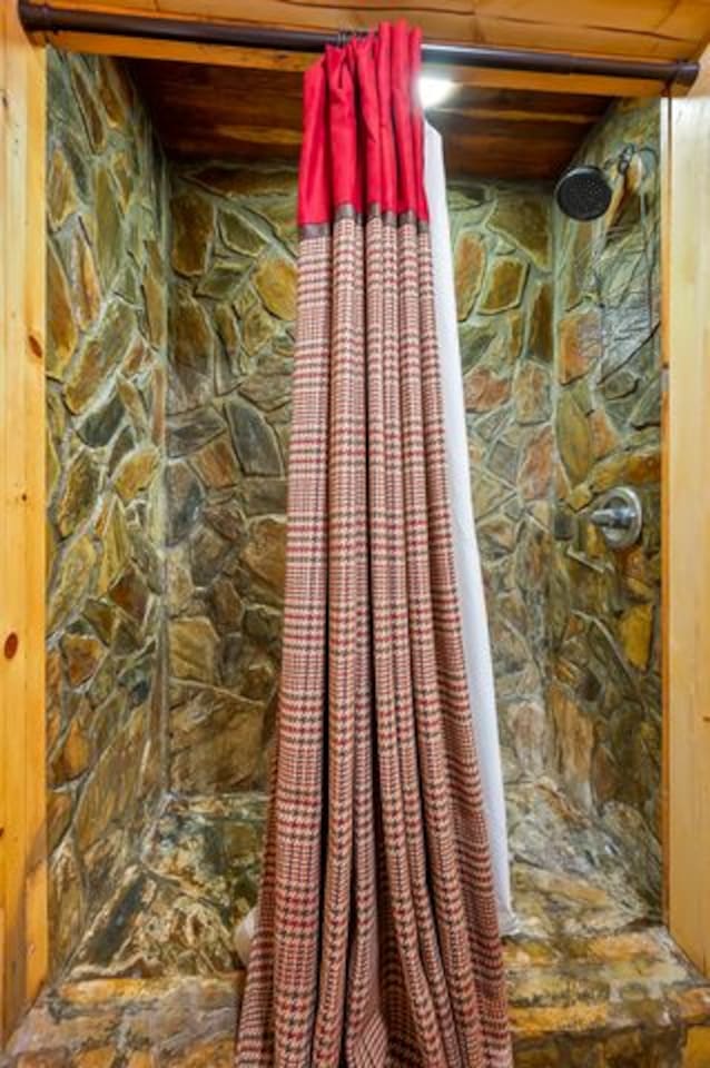 Stone spa showers