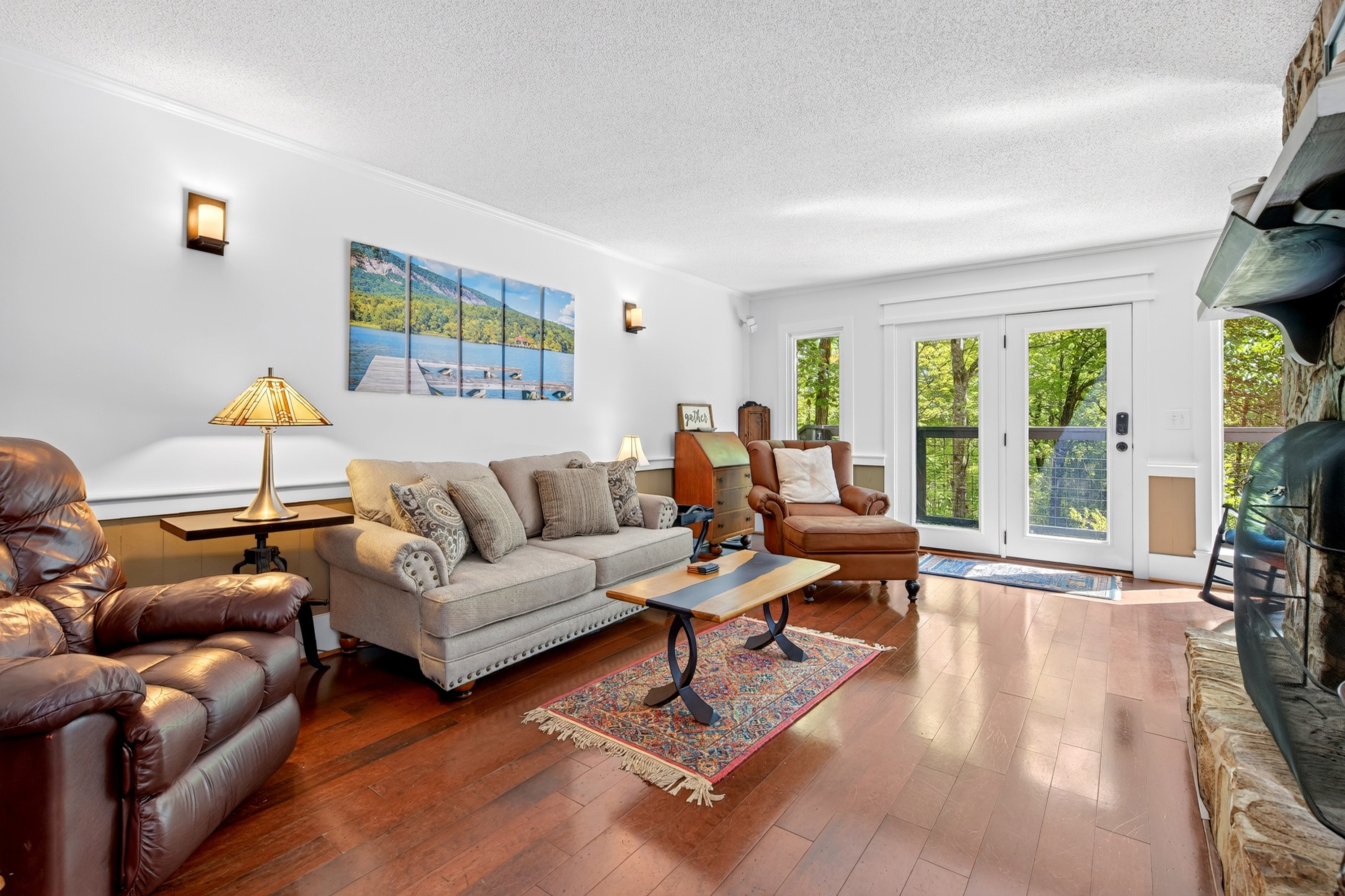 Cozy living room 