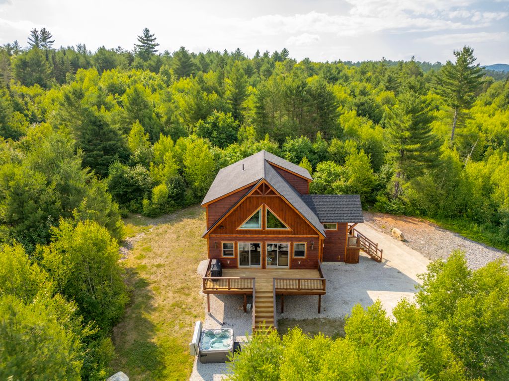 Nestled in a peaceful wooded setting, it’s like a hidden retreat in the heart of Maine!