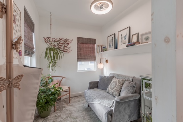 the half bedroom offers a fold down sofa, perfect for kids