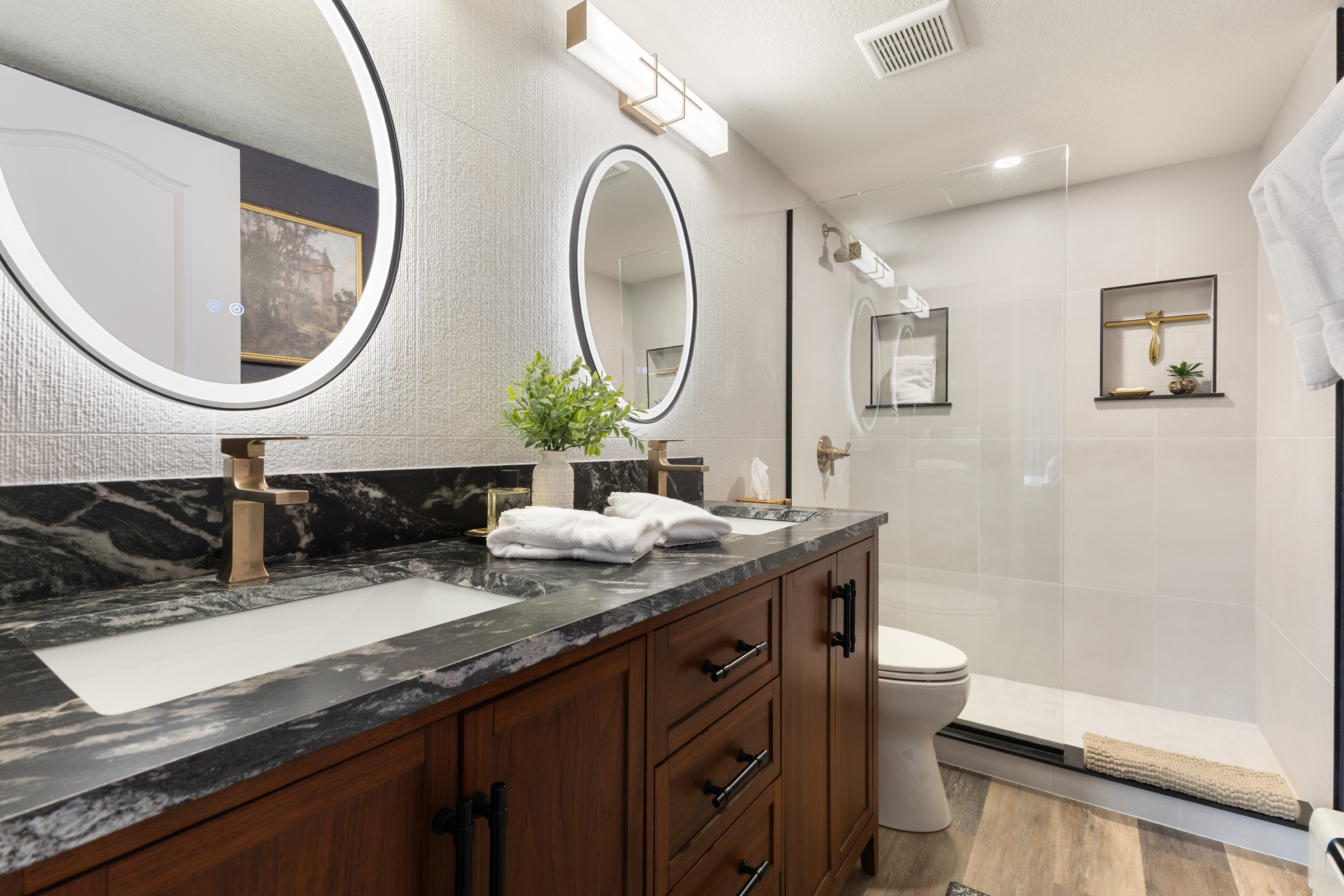 Ensuite Bathroom 1 | Vanity and  Smart Mirrors | Toilet, Stand Alone Shower