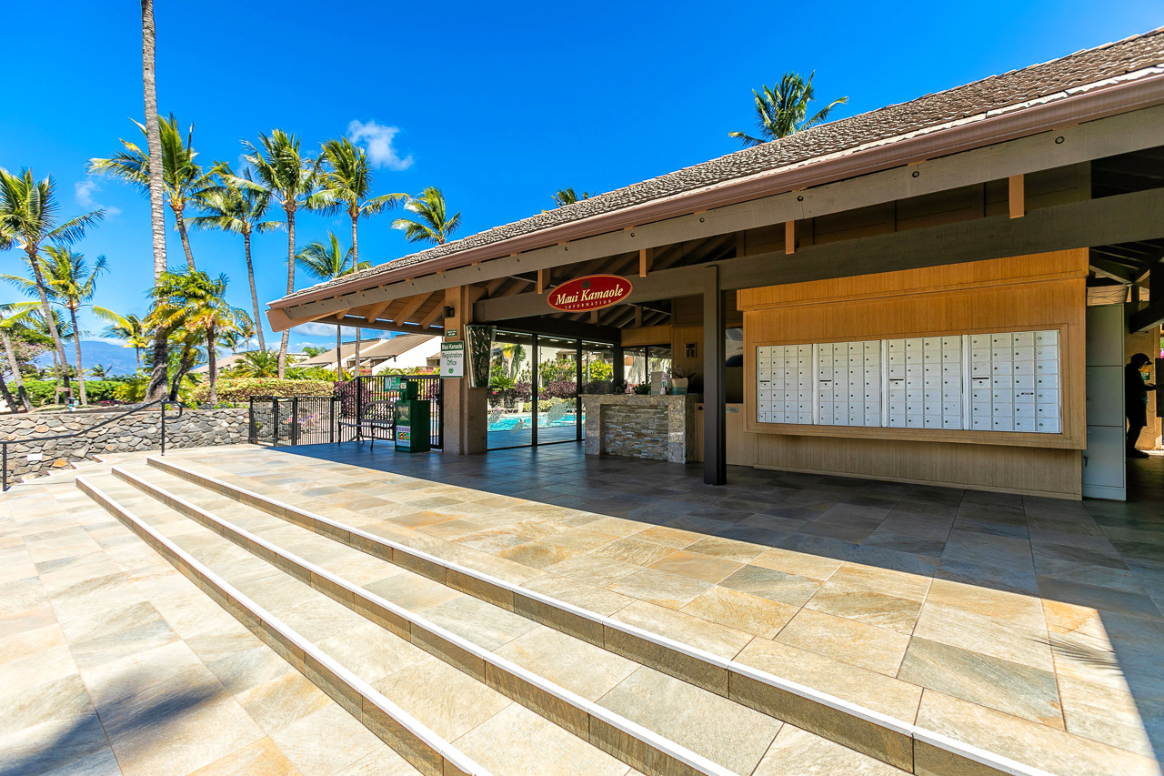 Main pool clubhouse