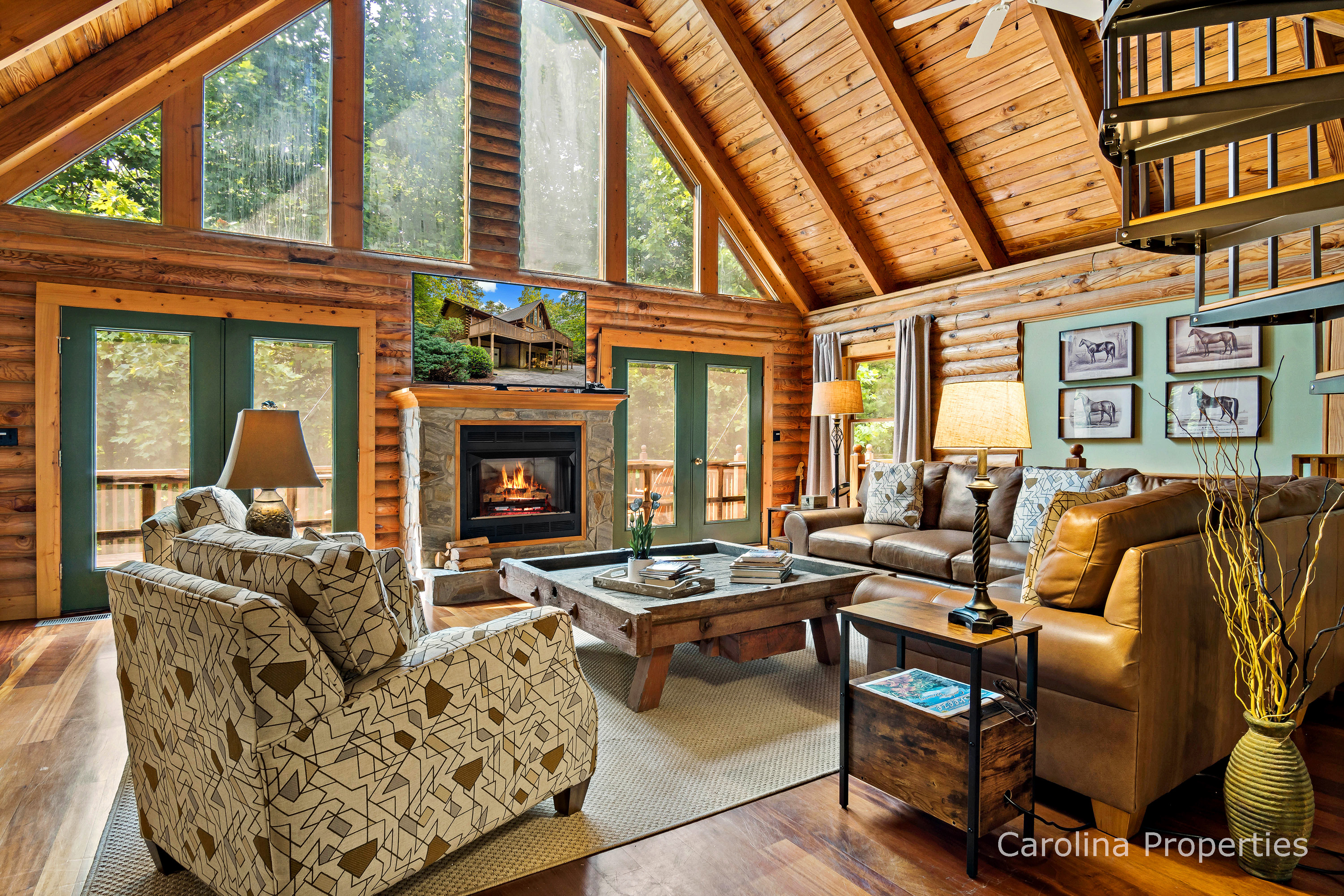Lazy Bear Lodge — Lake Lure, NC — vacation rental