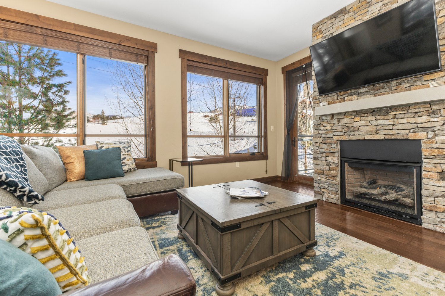 Living Room- Gas Fireplace | Smart TV