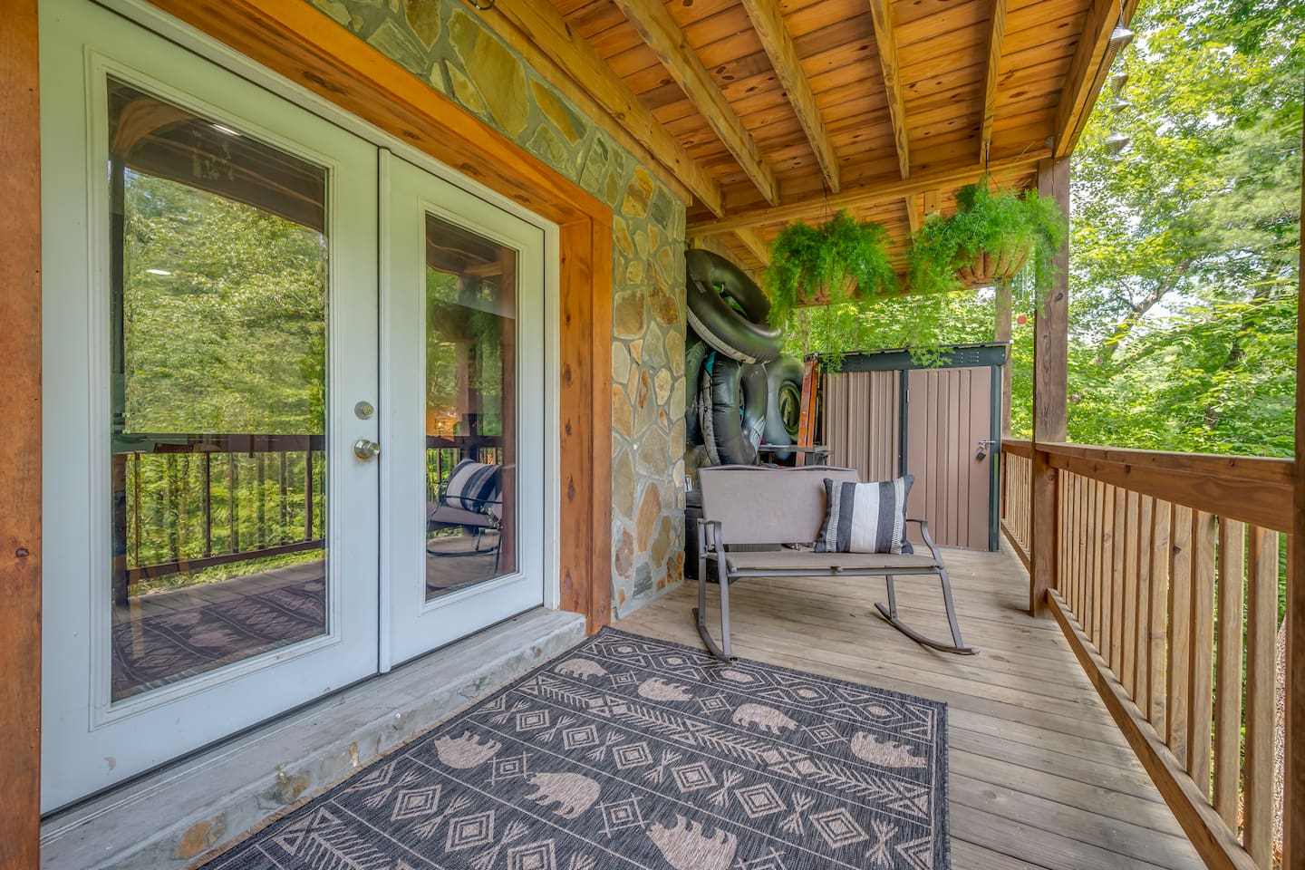 Lower level deck overlooking the river
