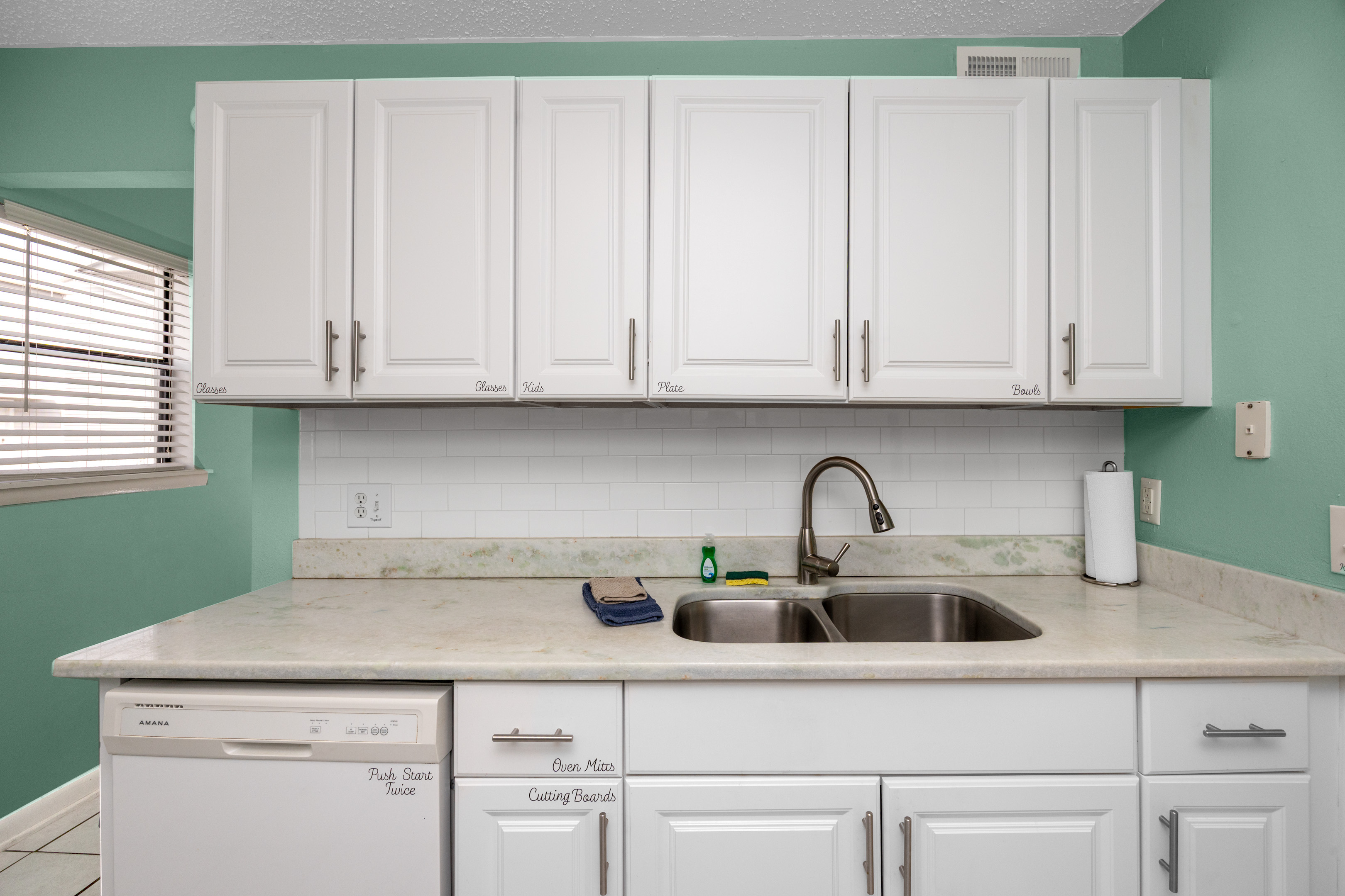 kitchen even has a dishwasher for even more convince during your stay