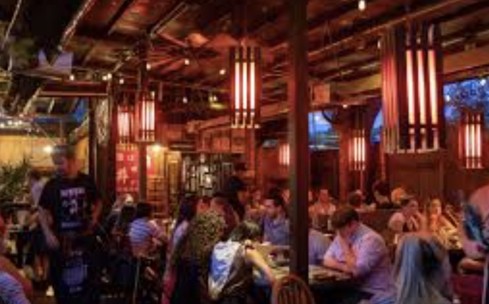 walk to michelin star restaurant kemuri tatausya