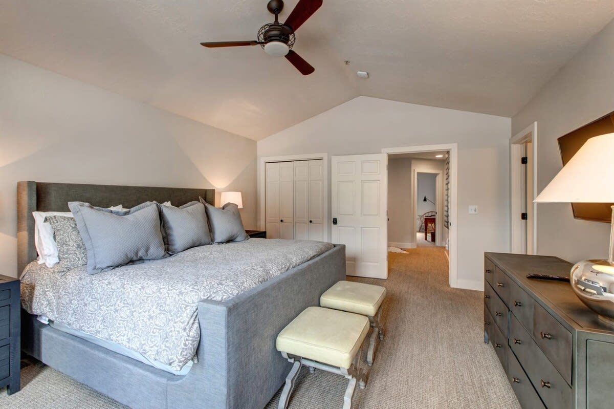 3rd Fl Master Bedroom