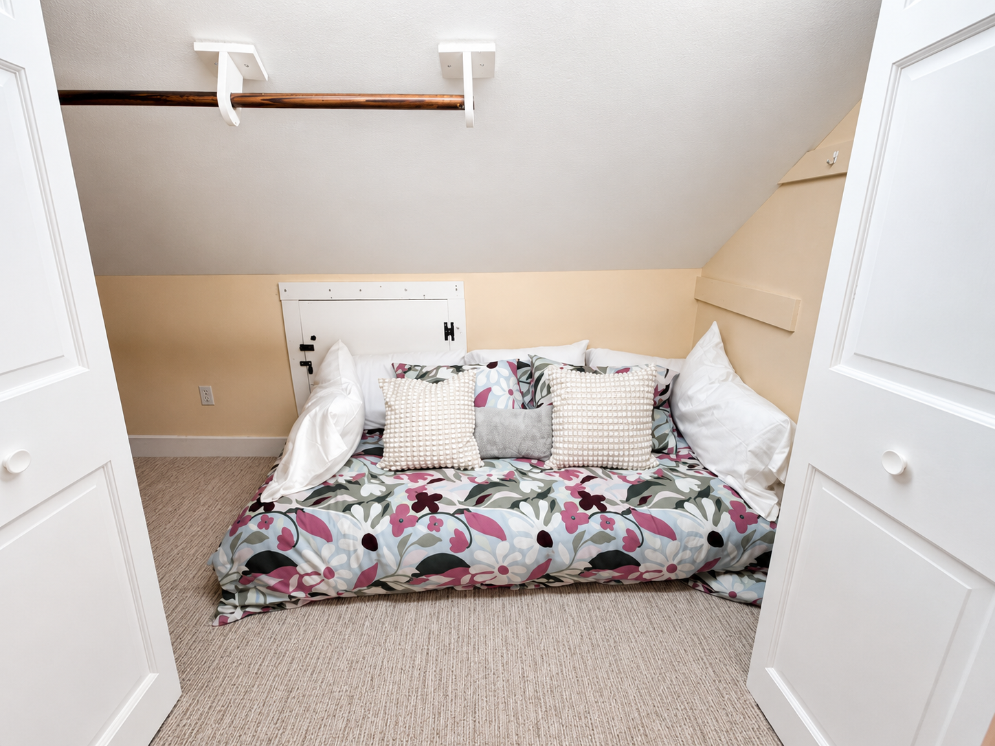 Bedroom 2 Closet