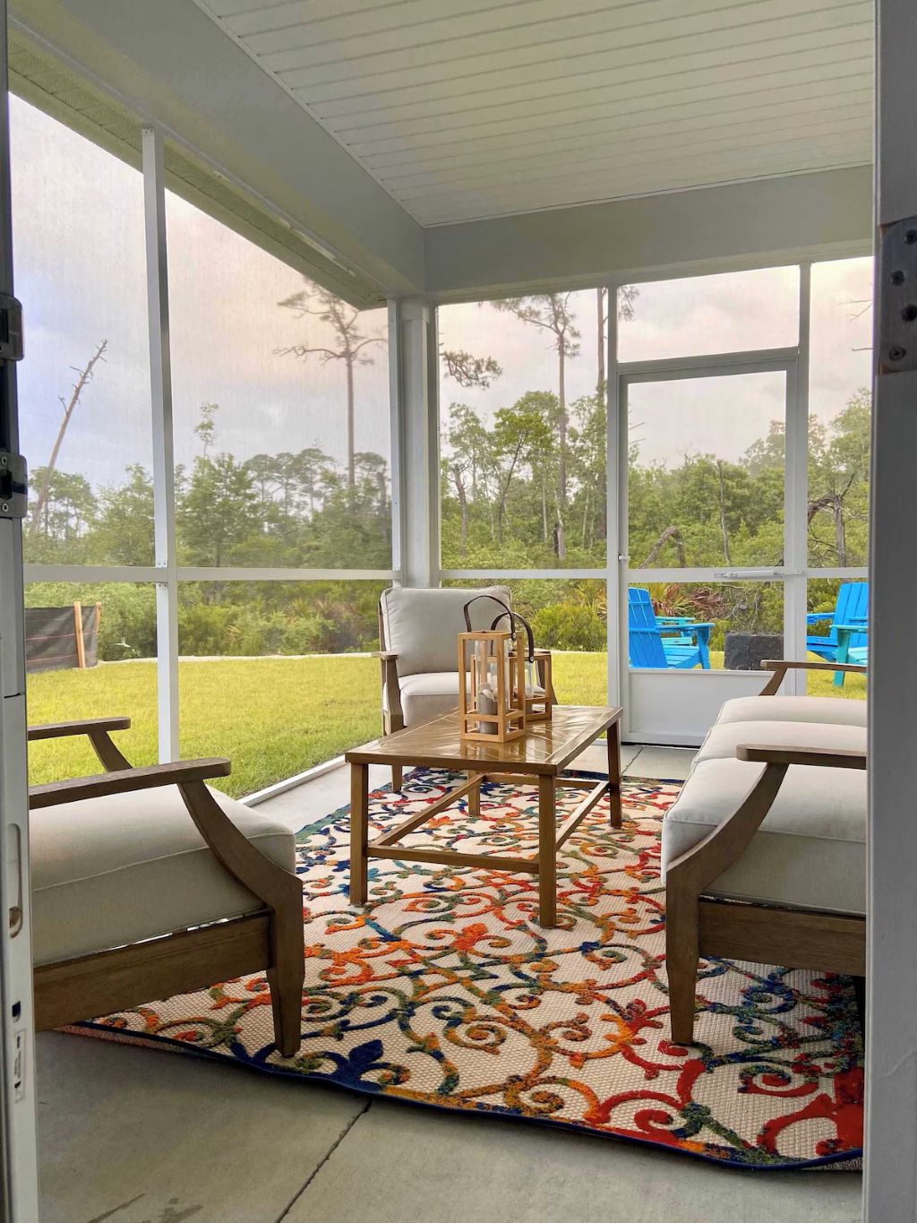 Relax with your morning coffee on the screened-in back porch!