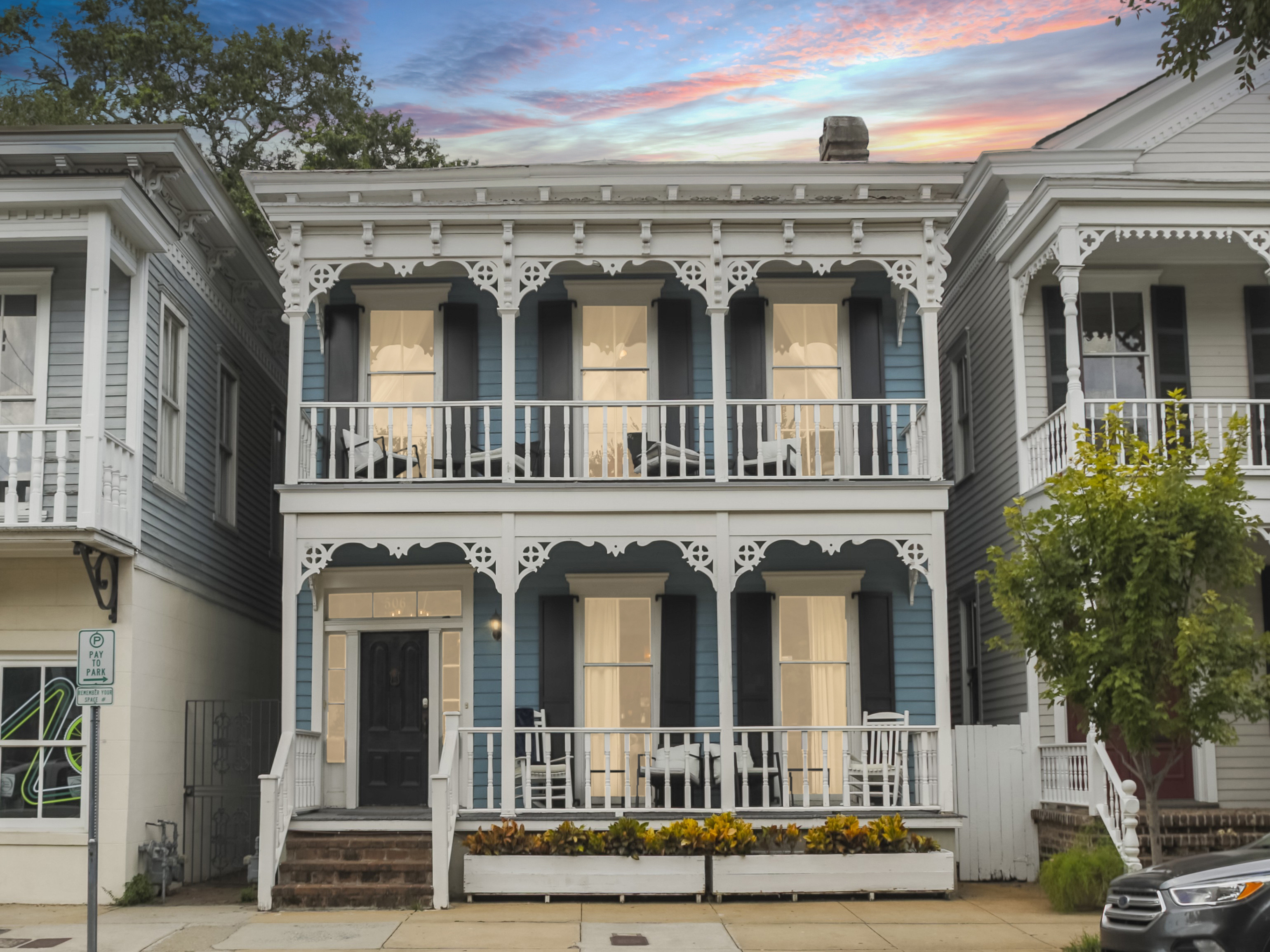 Historic charm meets modern comfort—this beautifully restored Victorian home glows in the heart of Savannah’s Historic District.