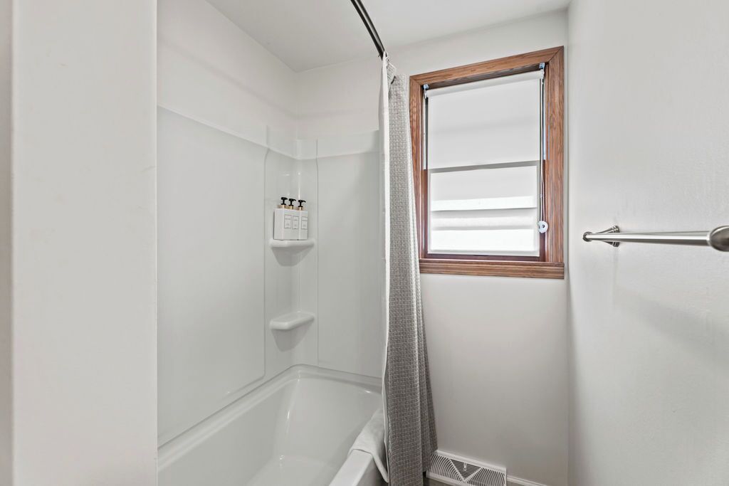 All bathrooms feature Dove Shampoo, Conditioner, and Body Wash