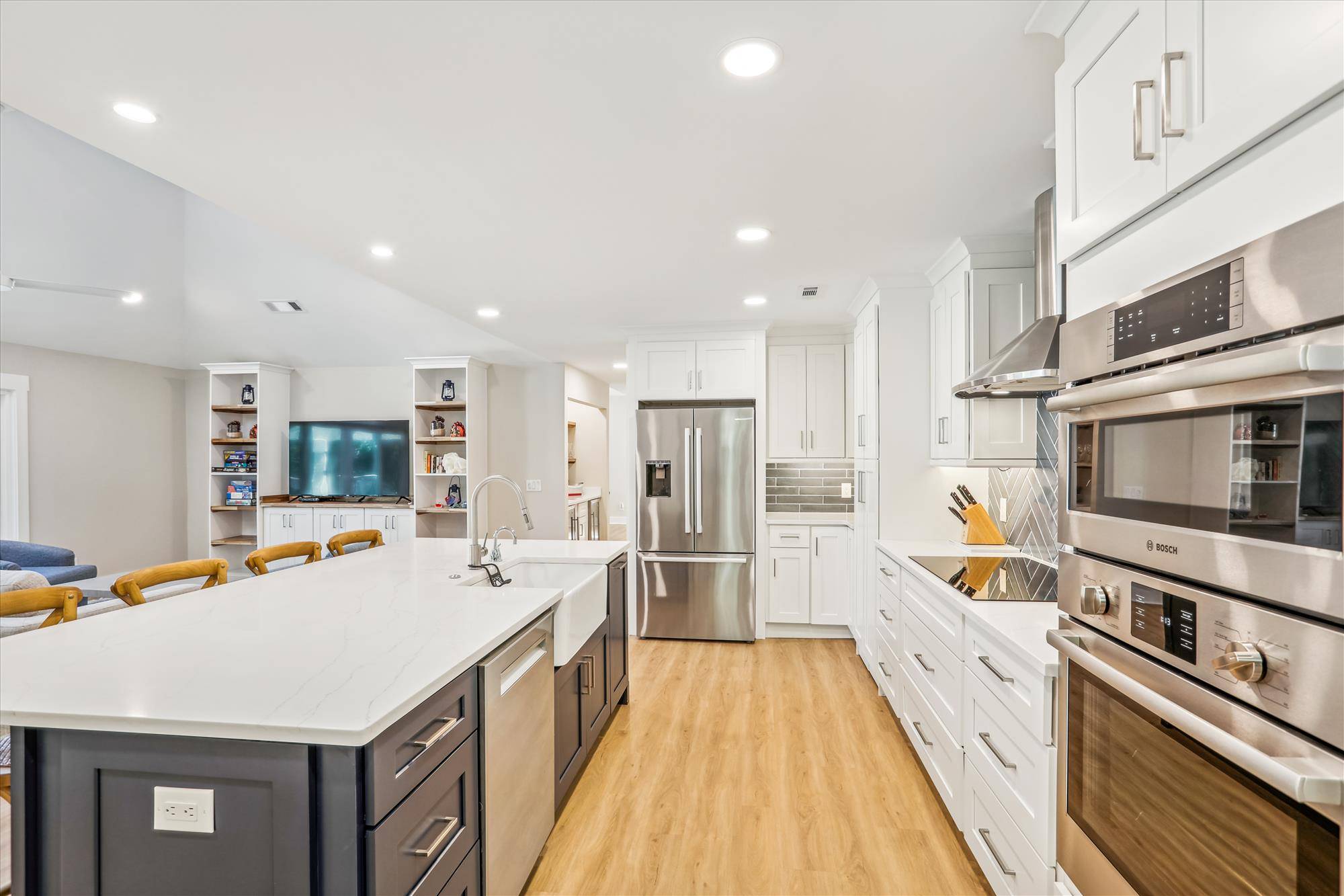 Completely updated and modern kitchen!