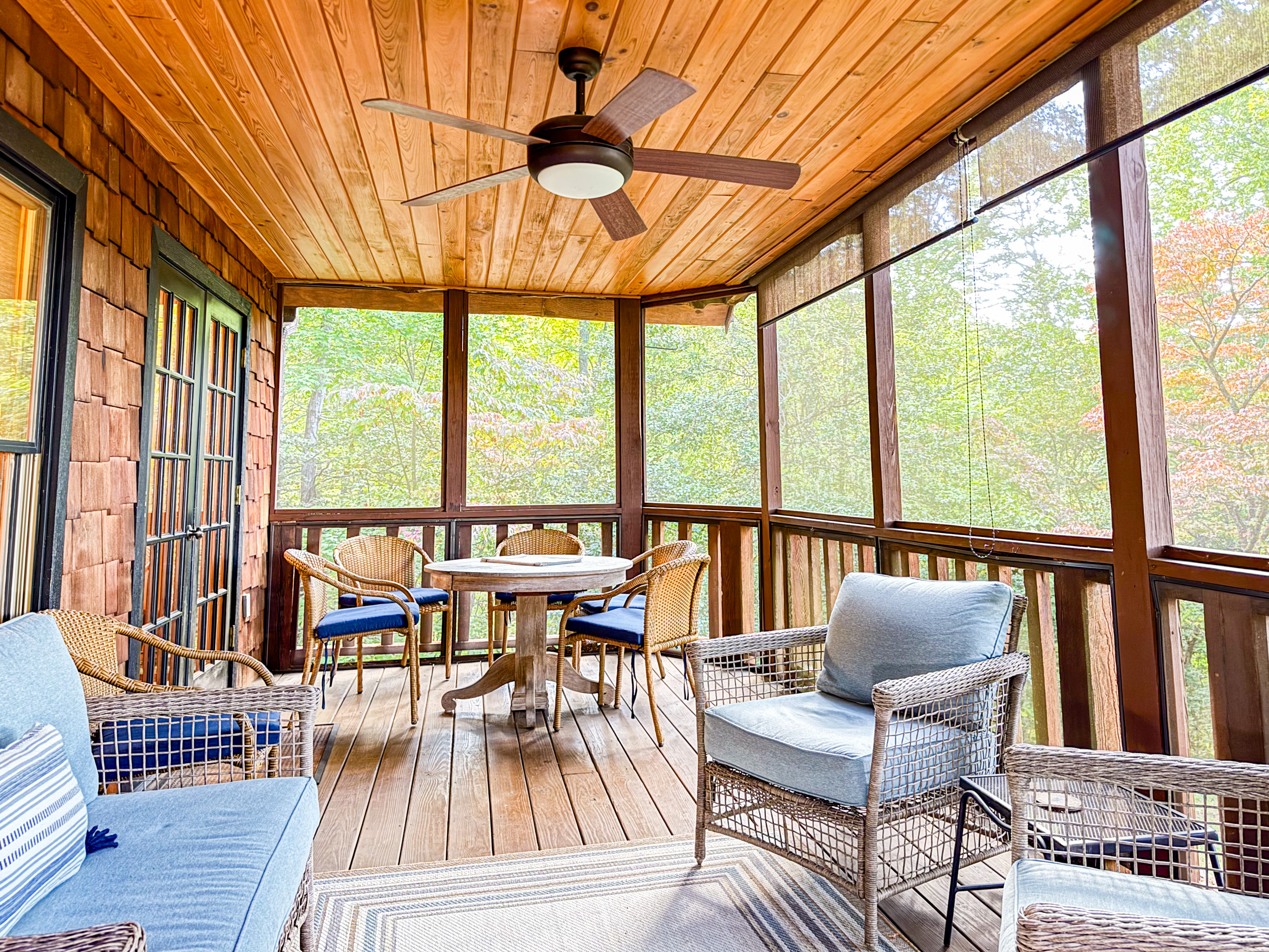 Screened in Back Deck | Dining Table | Wicker Furniture | Overlooking Private Yard | Smoky Mountain View | Sunsets
