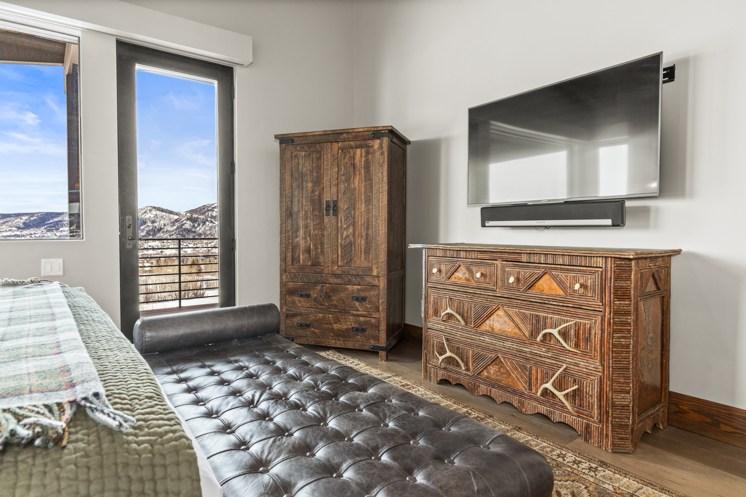 King Ensuite Bedroom 1