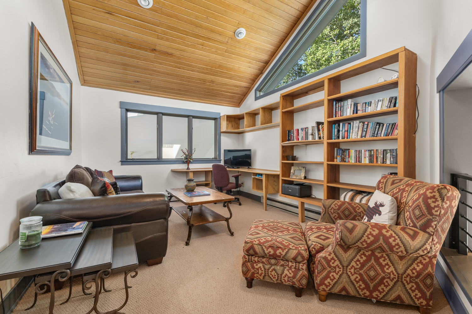 Home Office with Sitting Area | 2nd Level