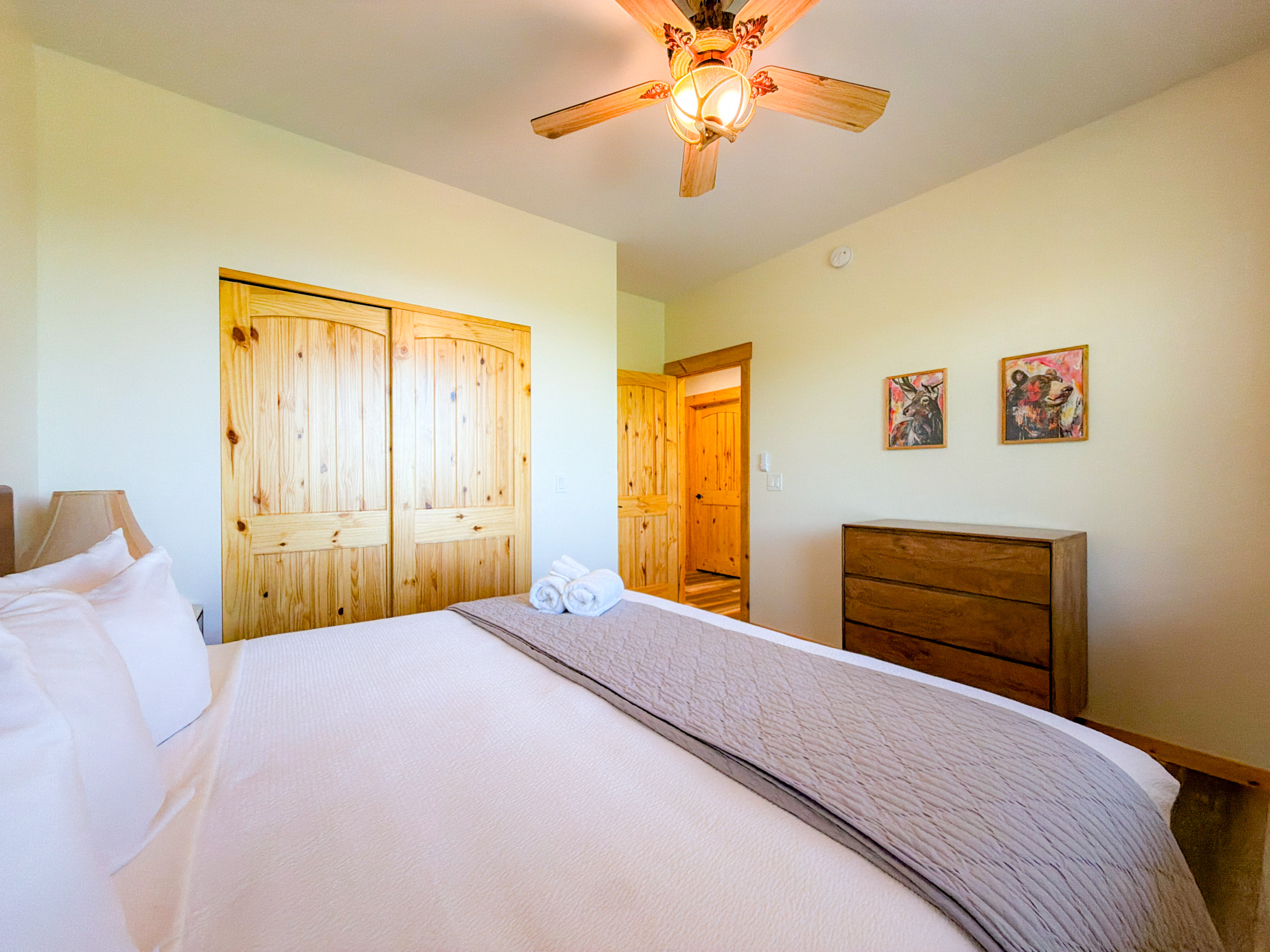King Bed in Guest Bedroom 1