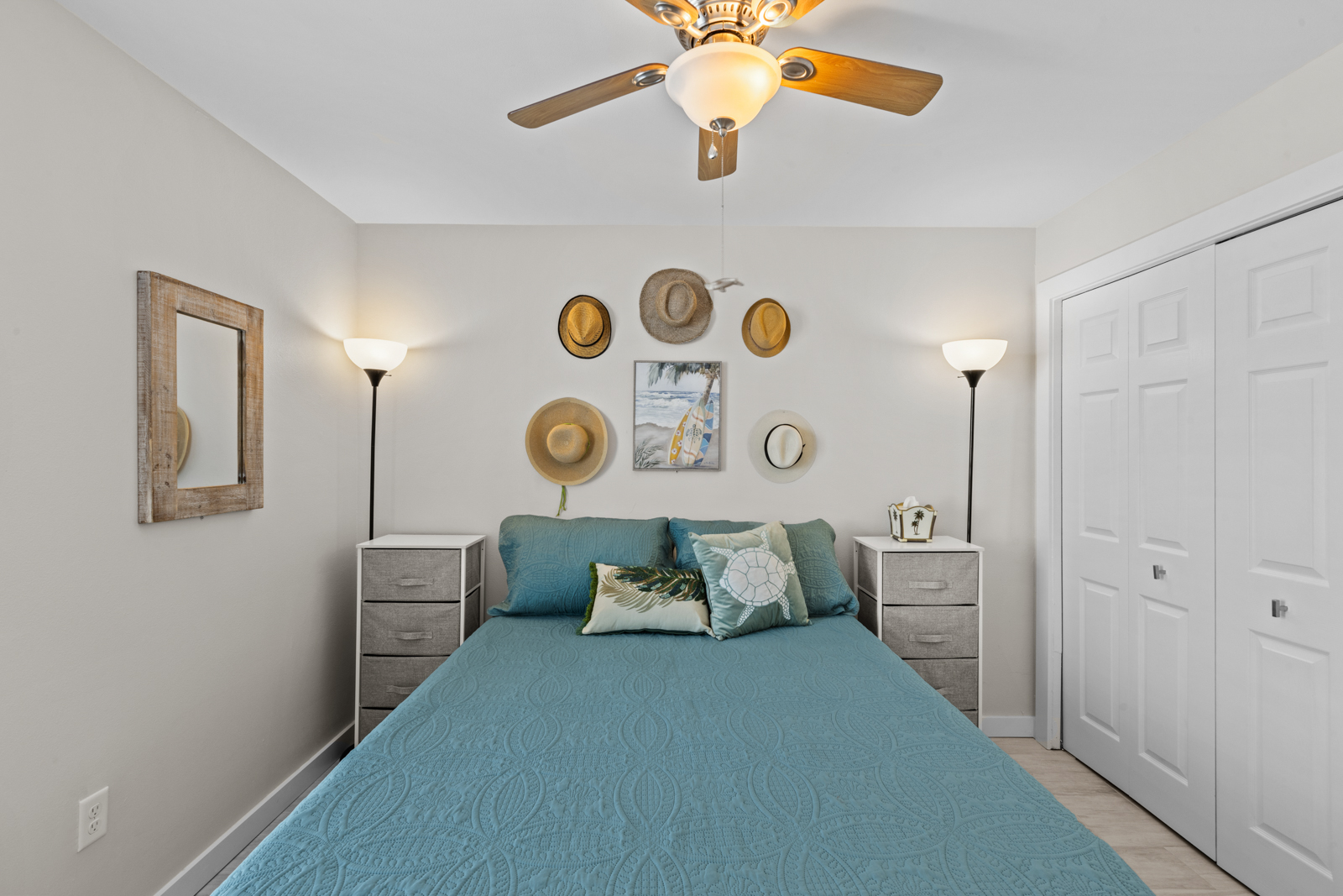 Queen size bed for your trip!