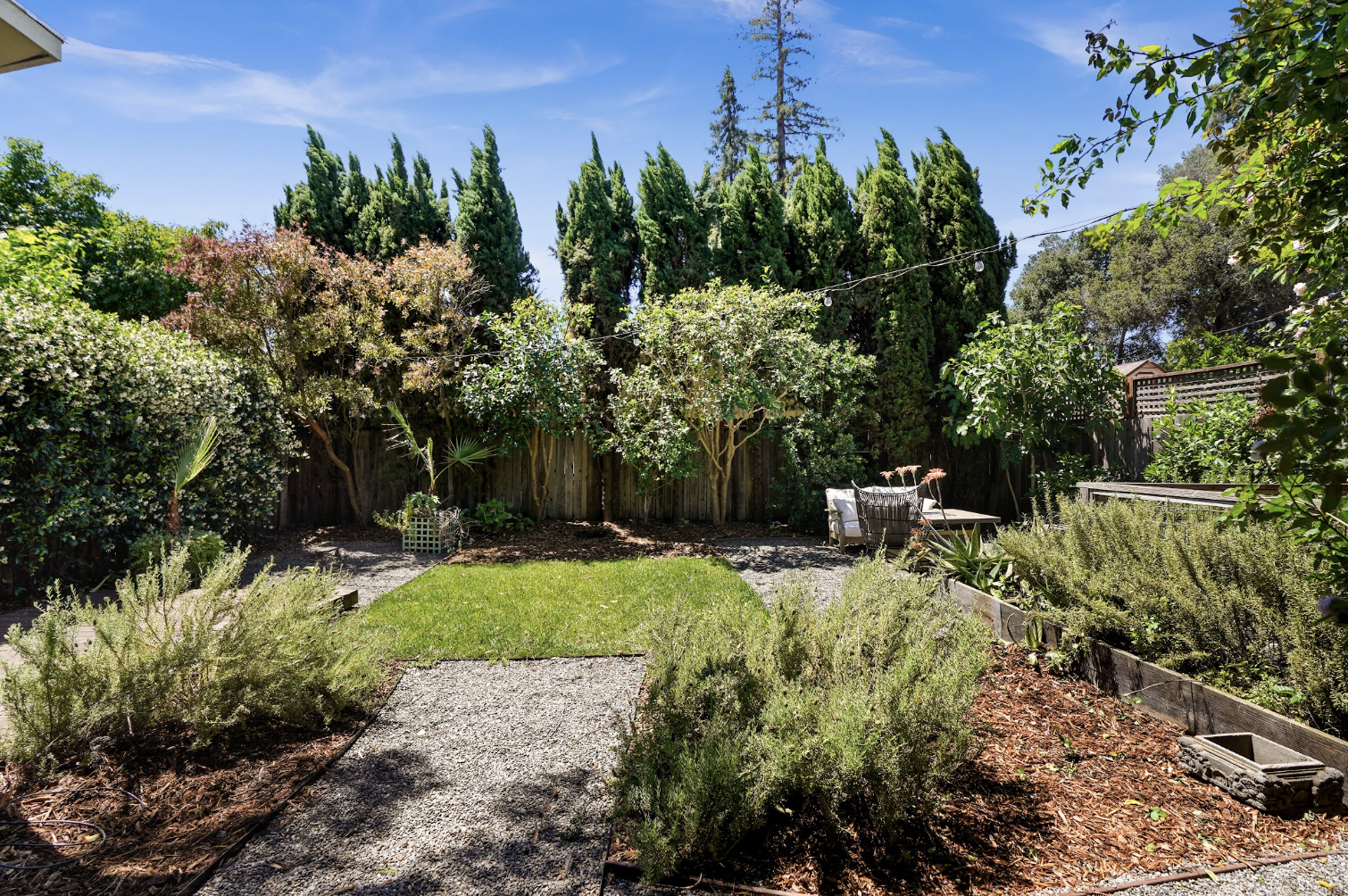 Private backyard made for slow Napa mornings and relaxed evenings