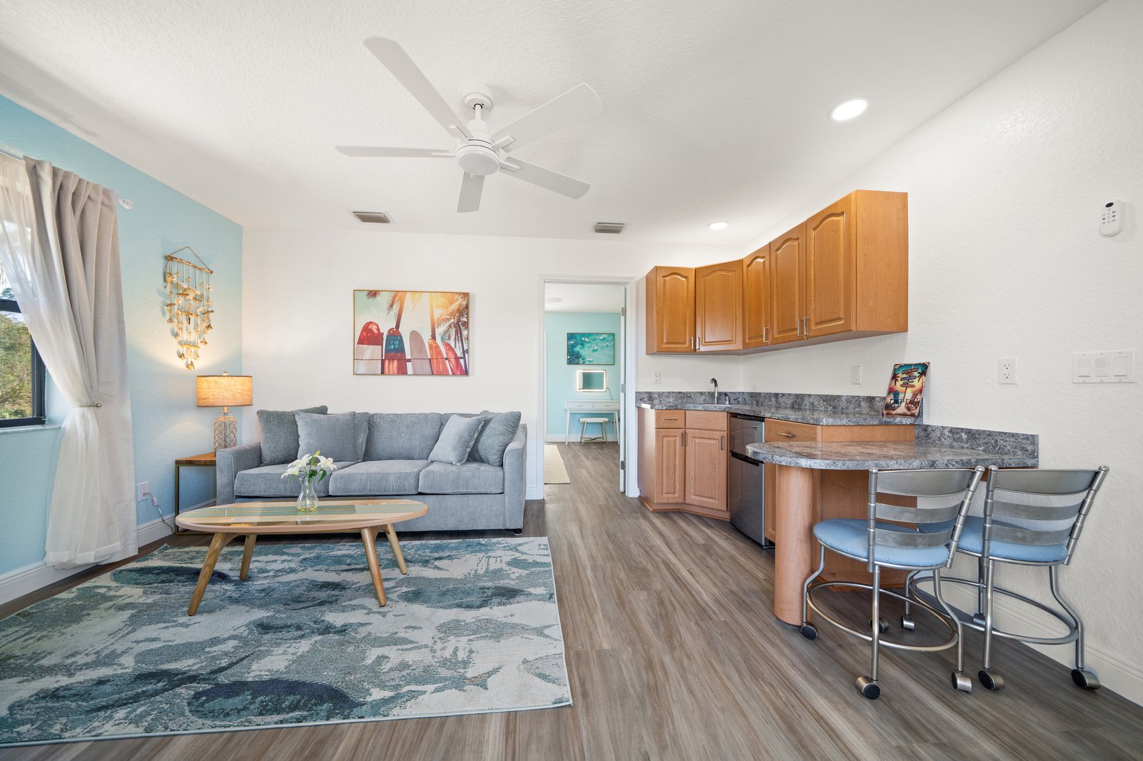 Surfside Suite Sitting Area #2