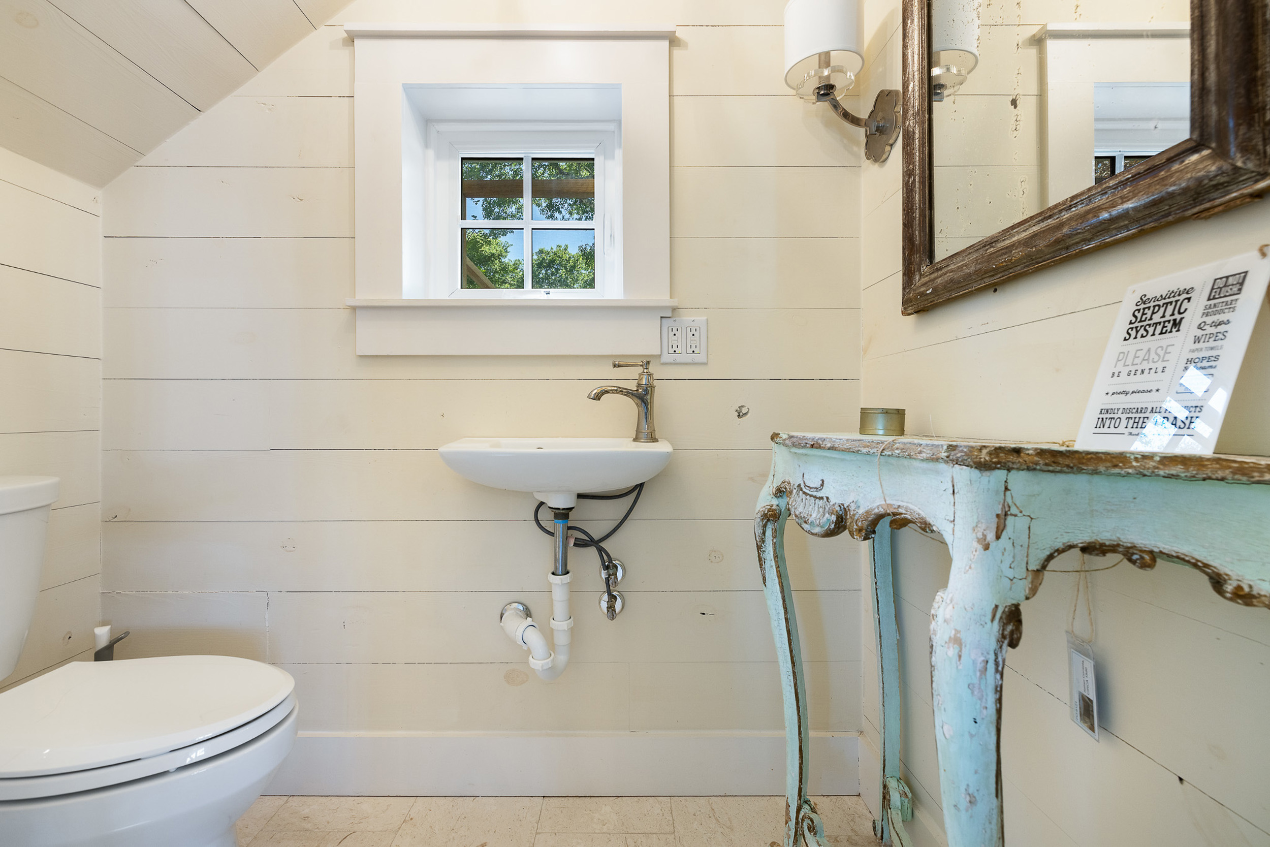 Downstairs half bath