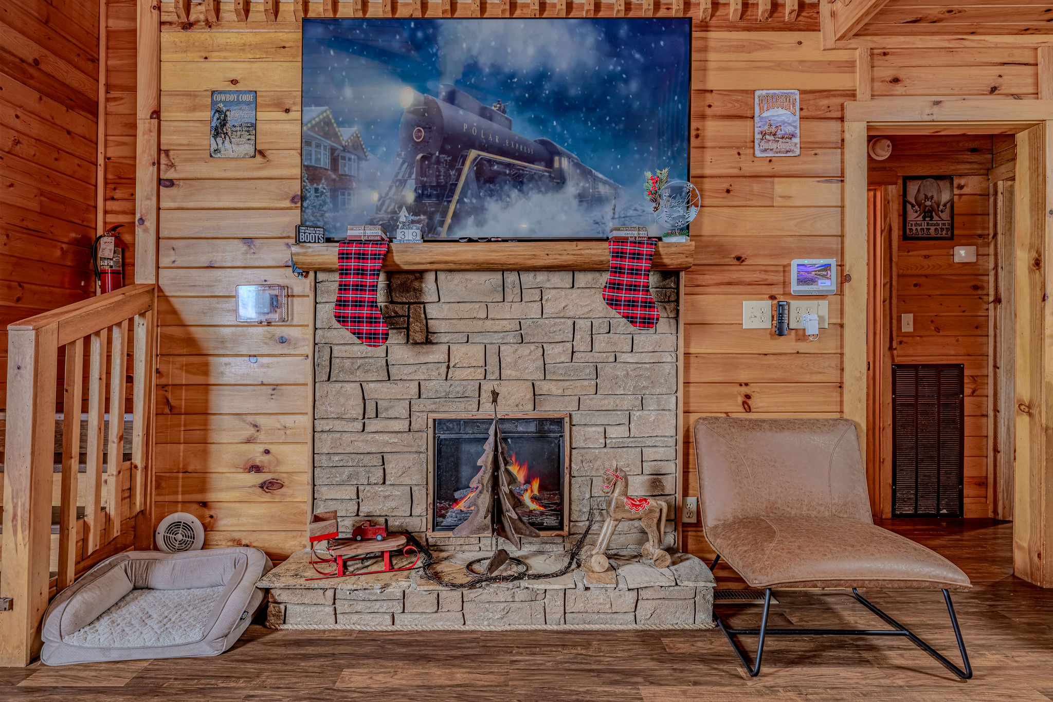 A cabin Christmas like no other