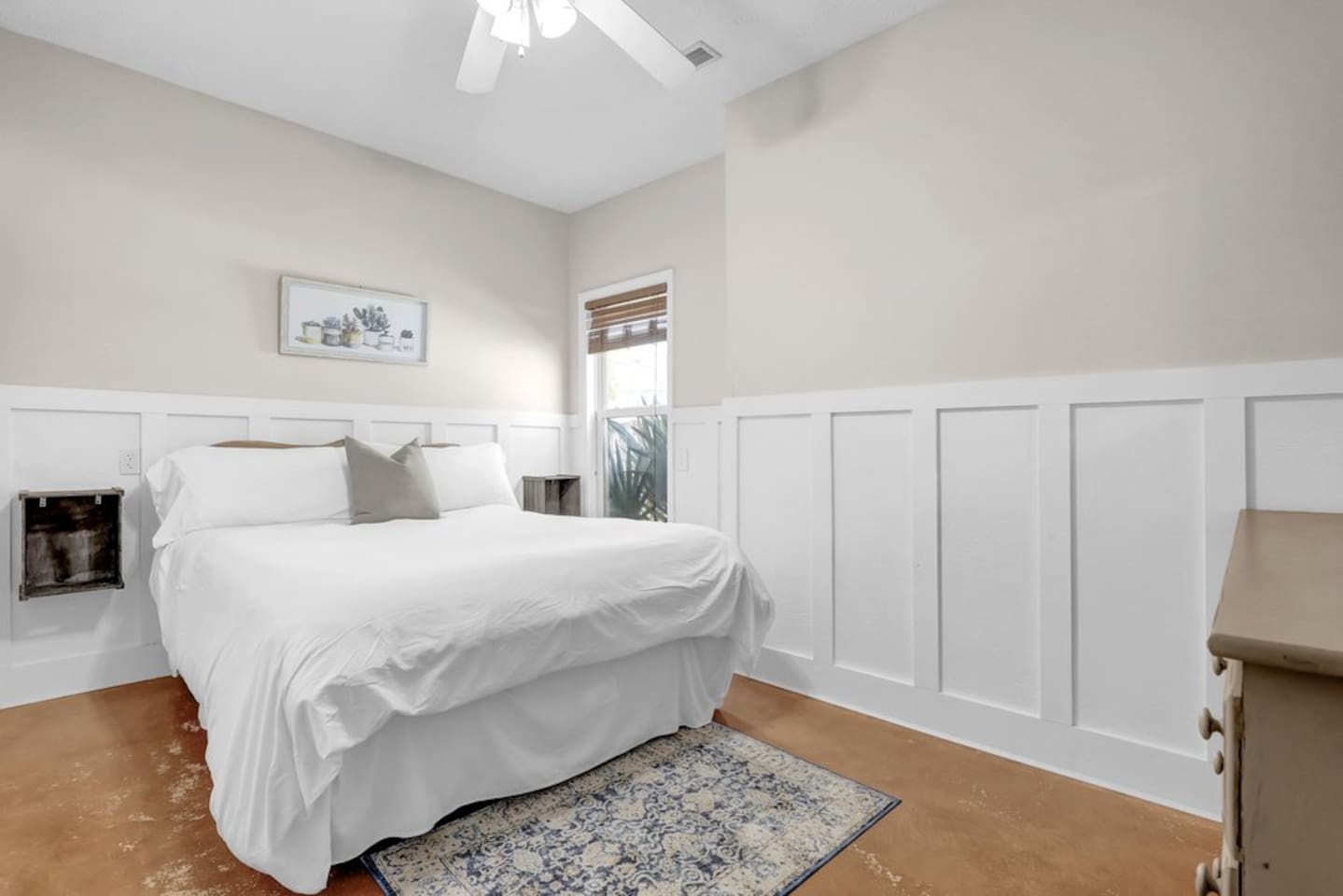 Lower level bedroom