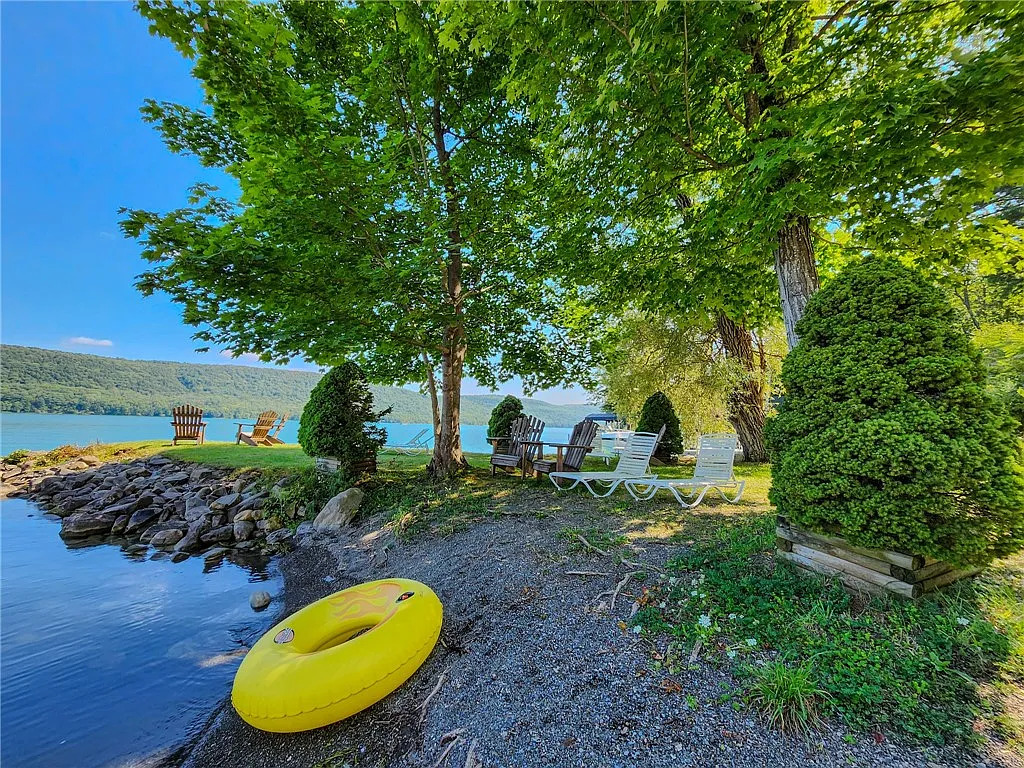 Shared Waterfront with Hatch's Nest, Perch & Lodge