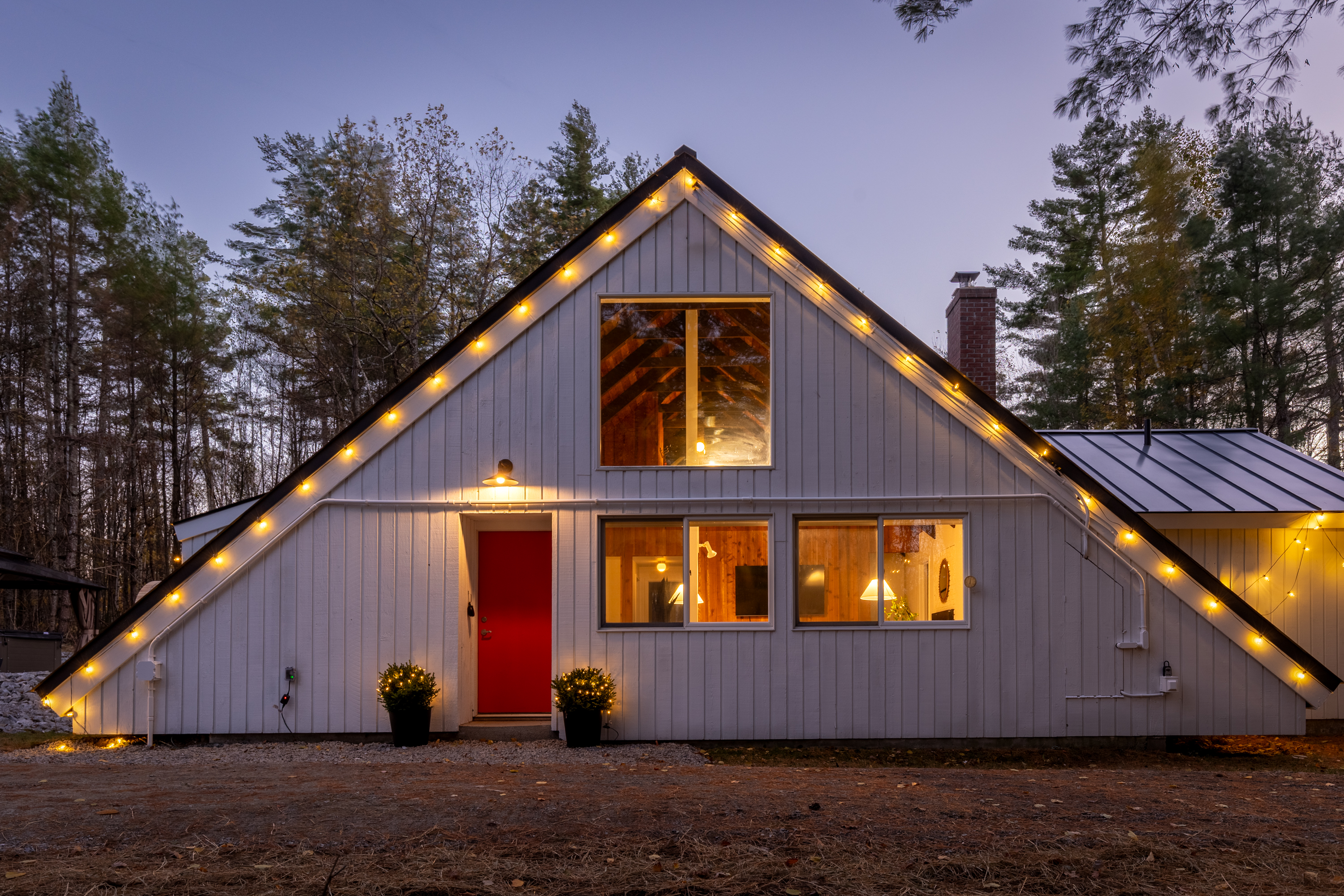 Evening glow - string lights and cozy vibes await after your mountain adventures