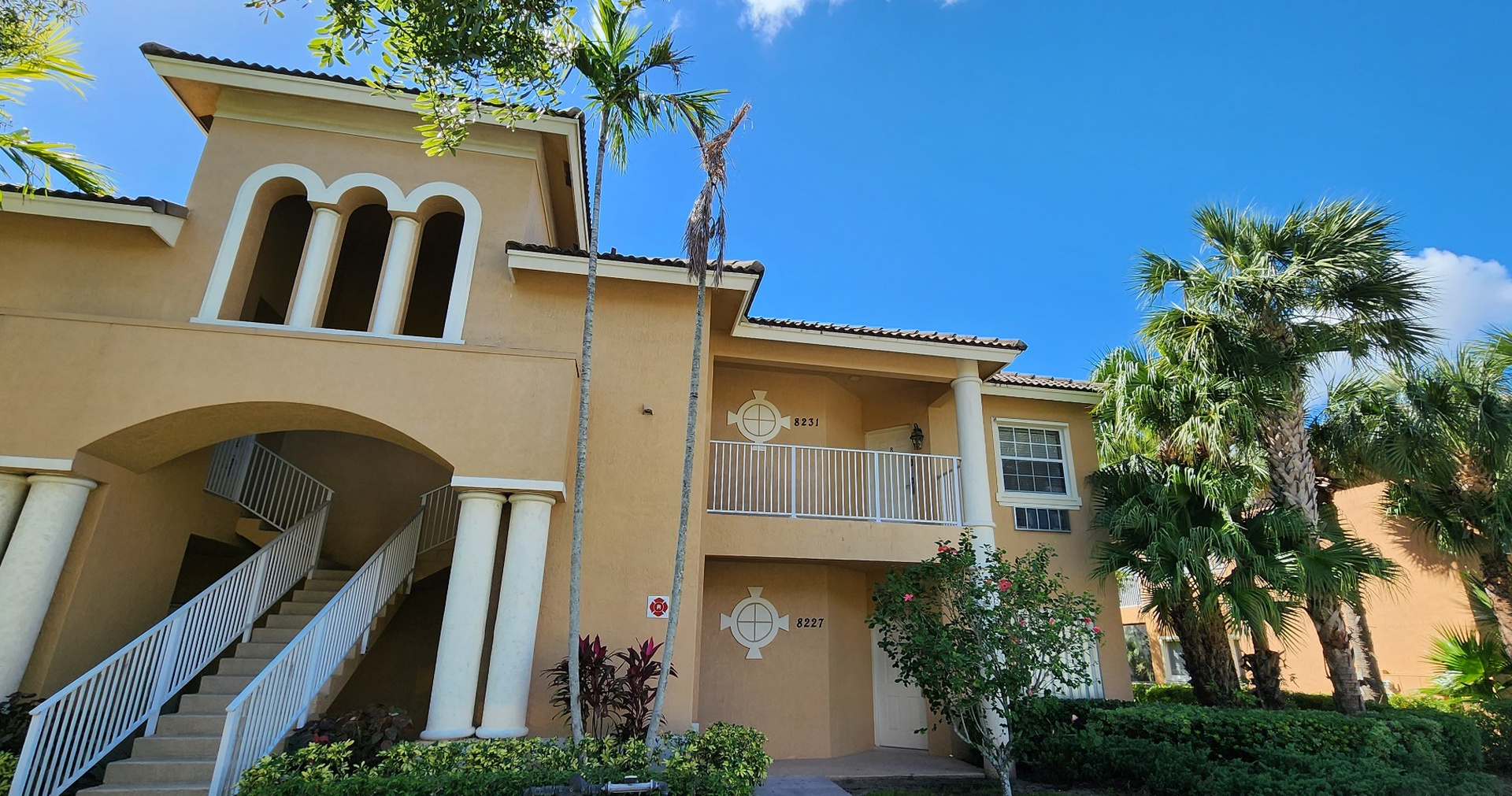 vacation rental condos
