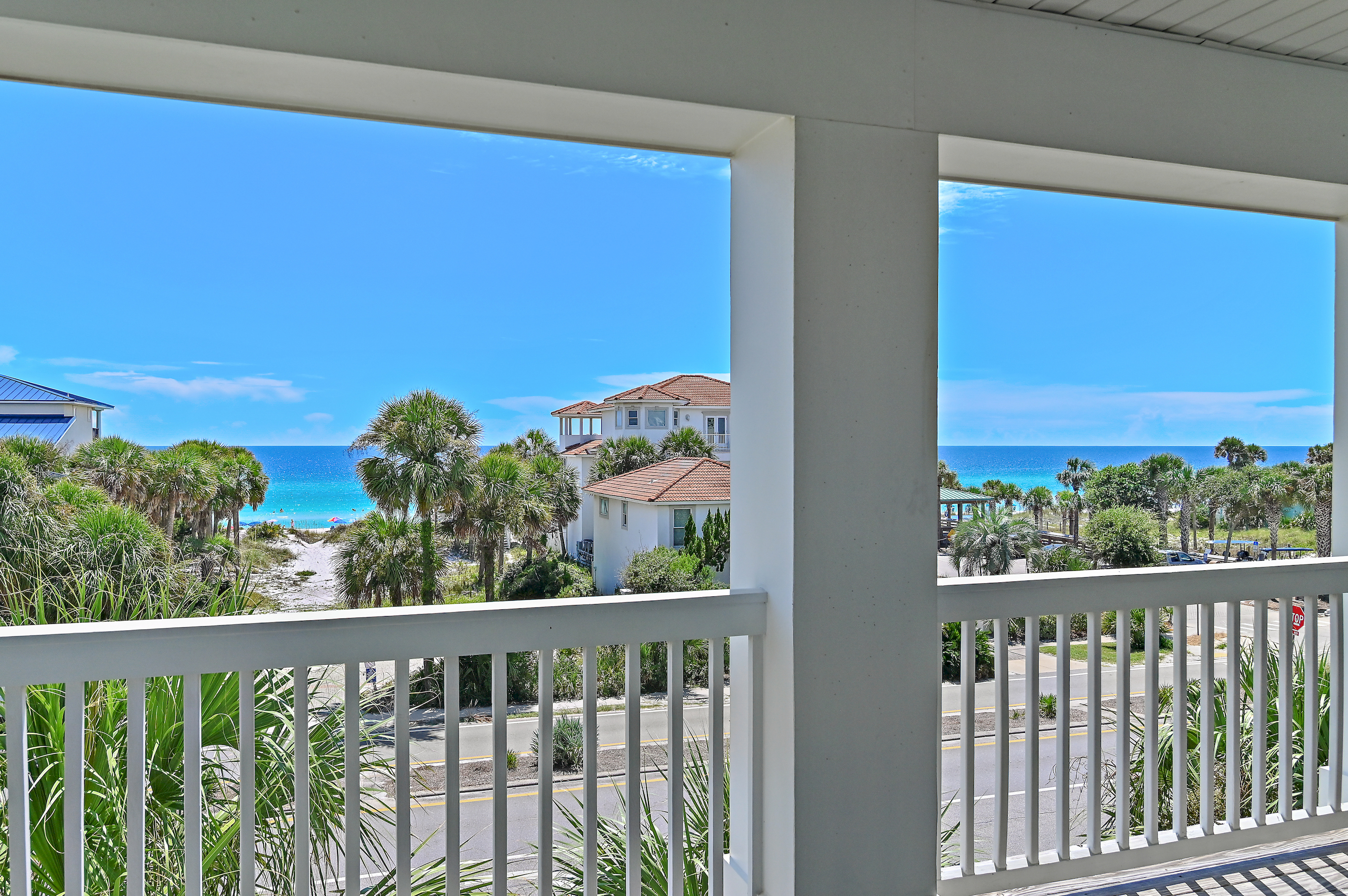 Wake up to beautiful coastal views and the sparkling Gulf just beyond your balcony. Enjoy your morning coffee with the perfect 30A scenery right outside.
